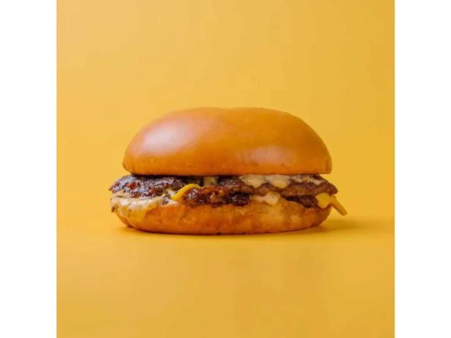 برجر كلاسيك مع بطاطس