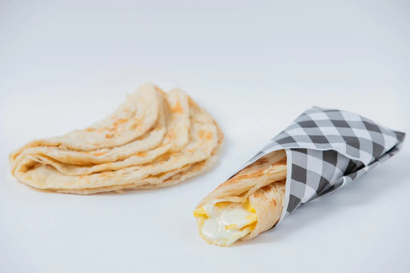 شباتي بيض بالجبن