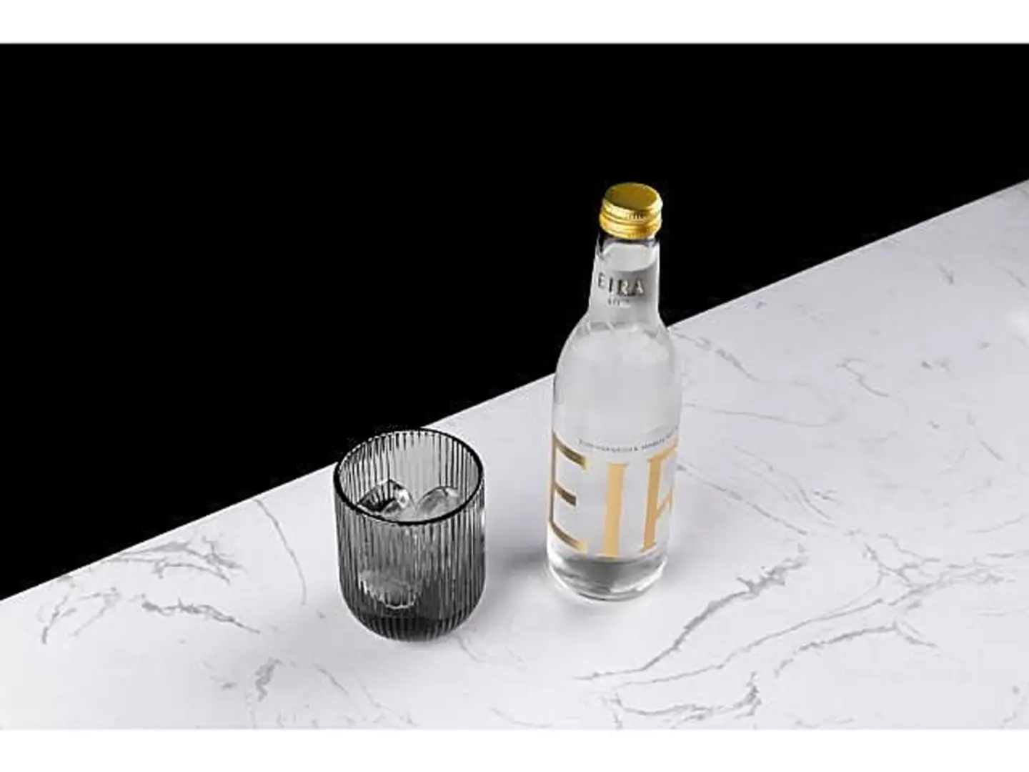 Eira Sparkling Water Small