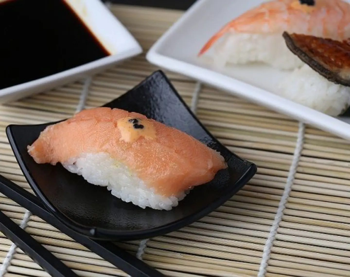 سوشي سالمون