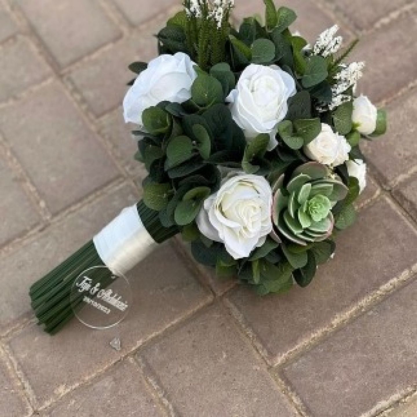 مسكة السعادة