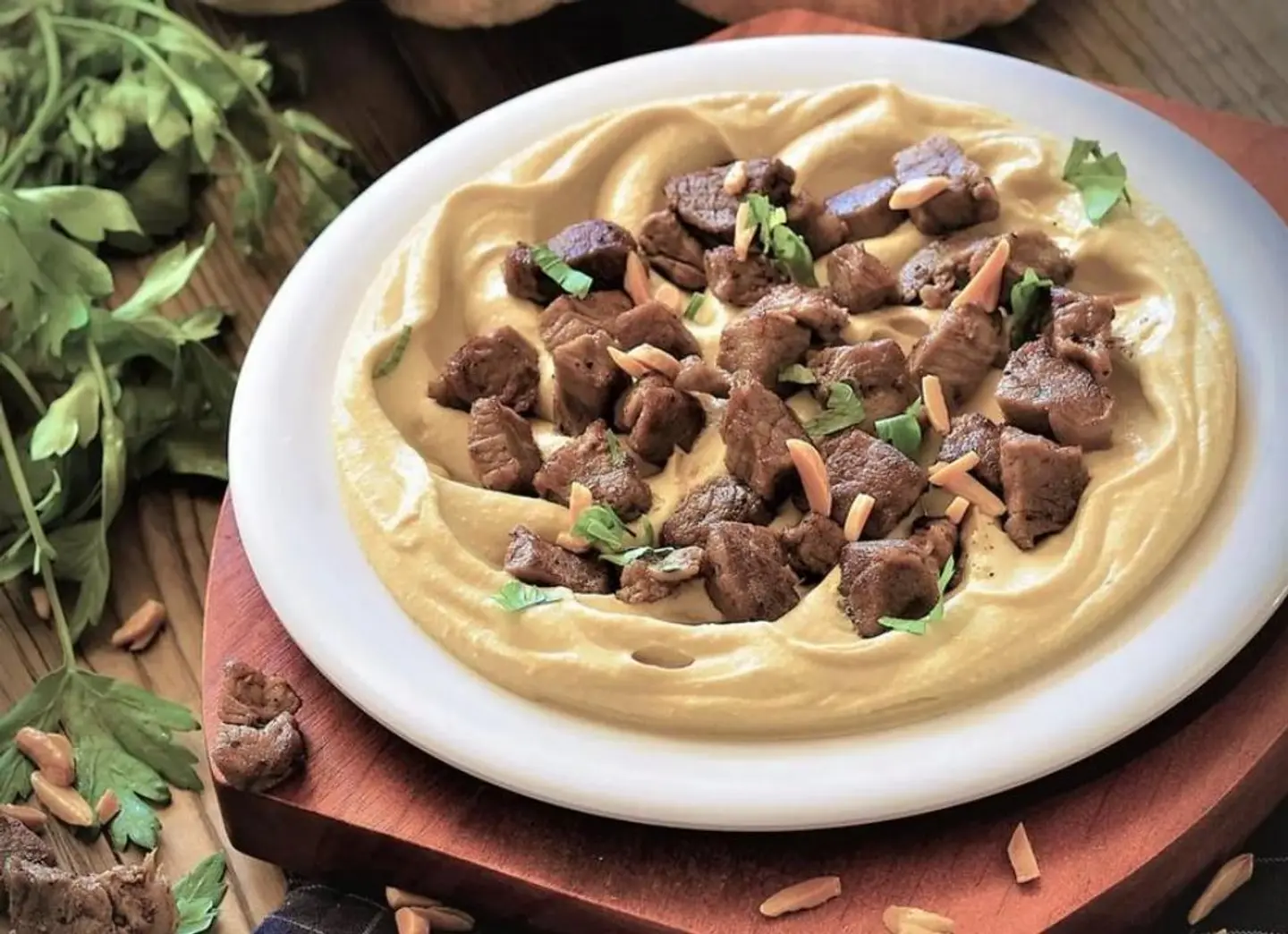 تقاطيع بالحمص