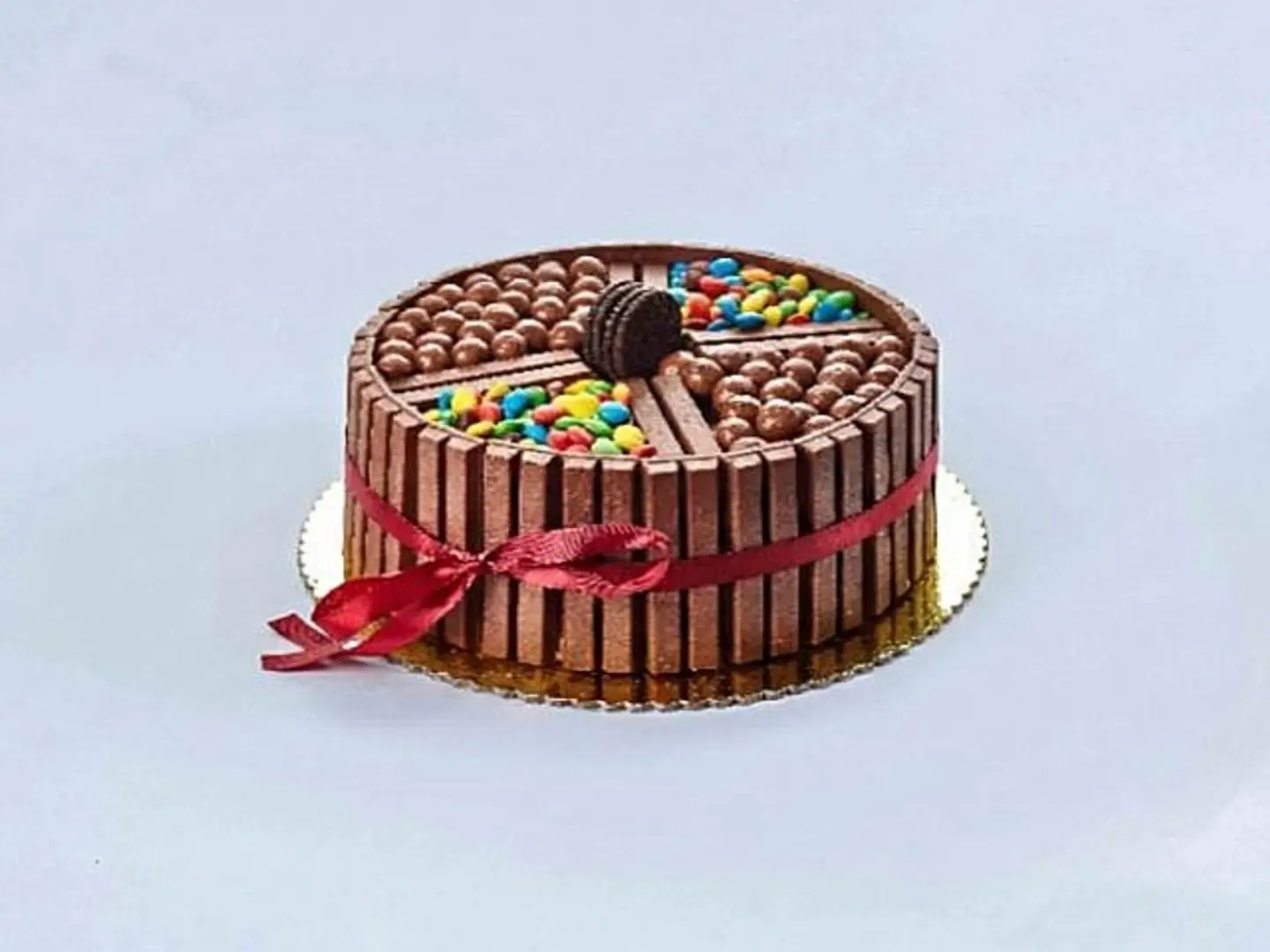 قالب كيك الكيت كات