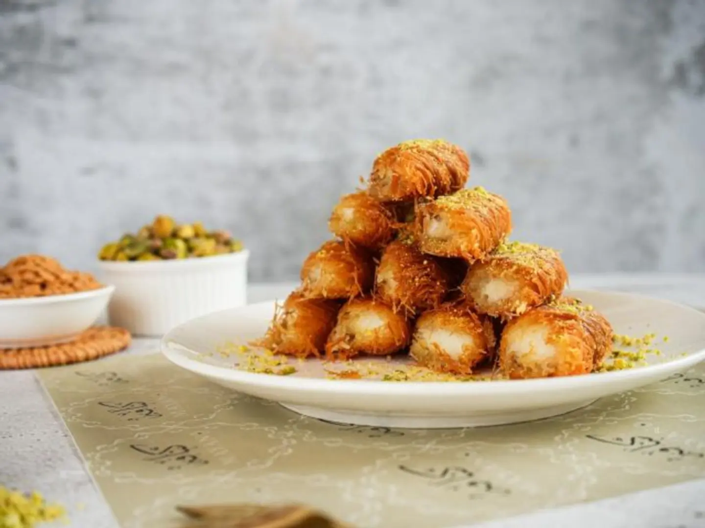 Mabrouma Kunafah With Cream Medium