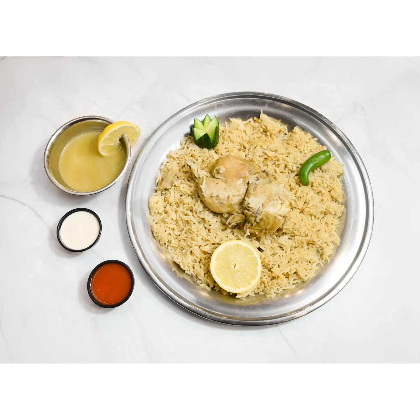 نص دجاج مضغوط العقبة