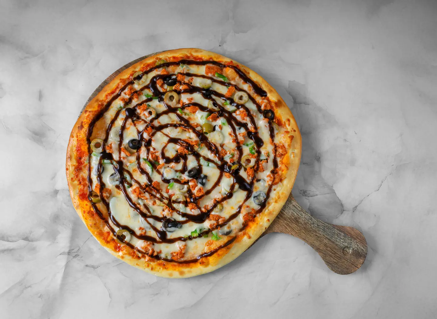 بيتزا باربيكيو بالدجاج