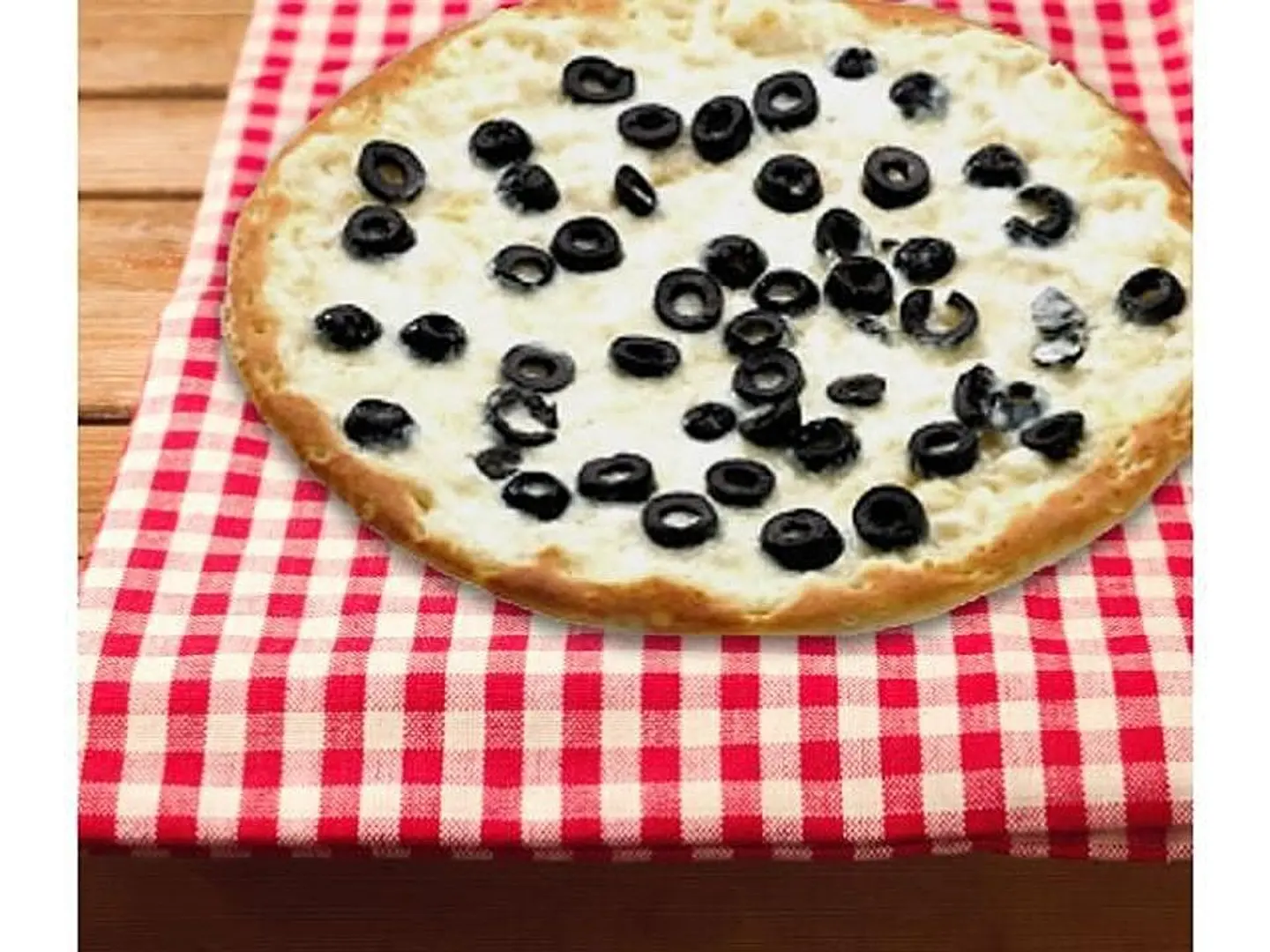 Melted Cheese With Olives