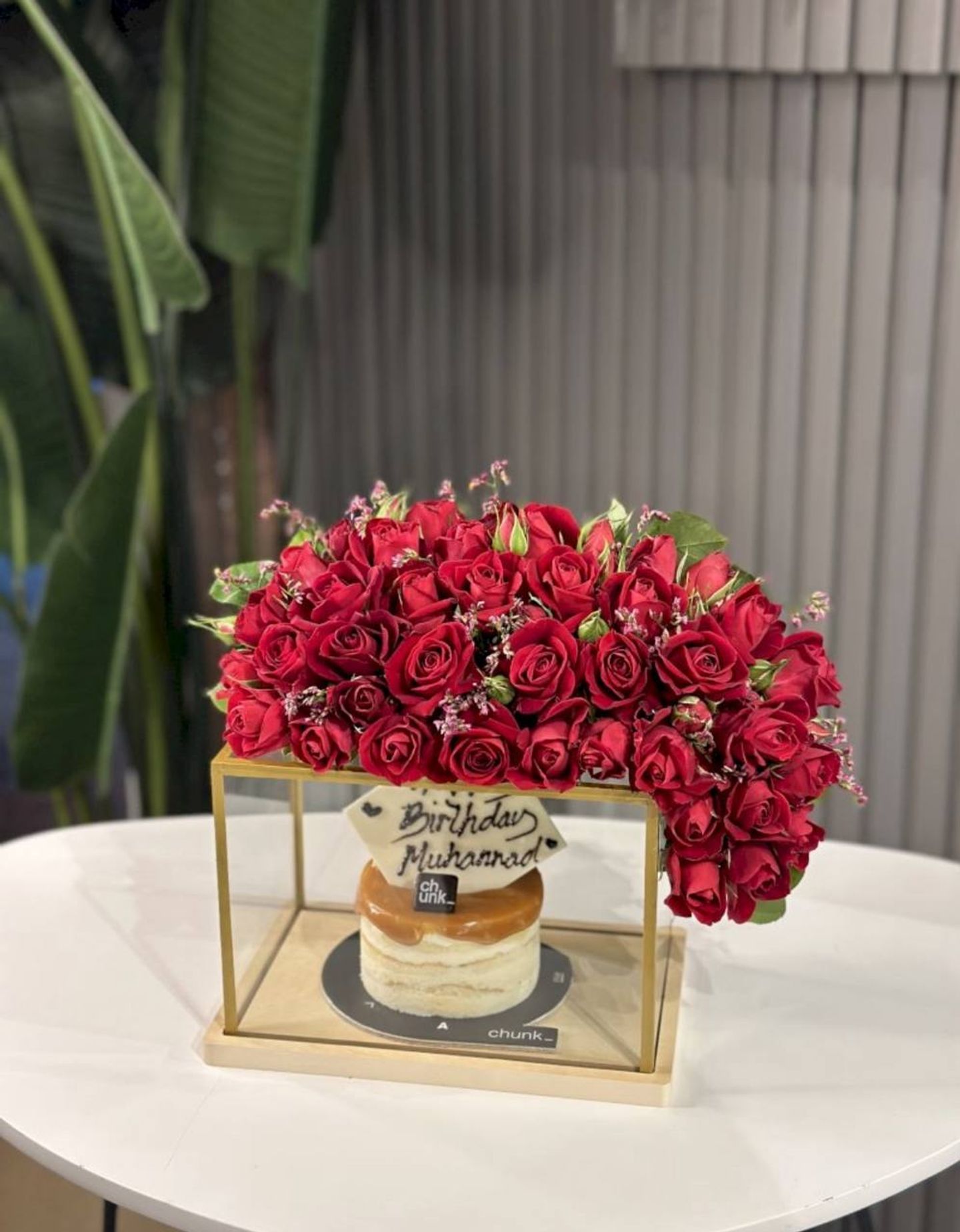Chunk Cake And Glass Box With Roses