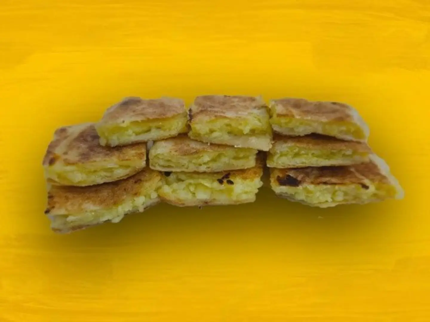 Sweet Mutabbaq With Cheese