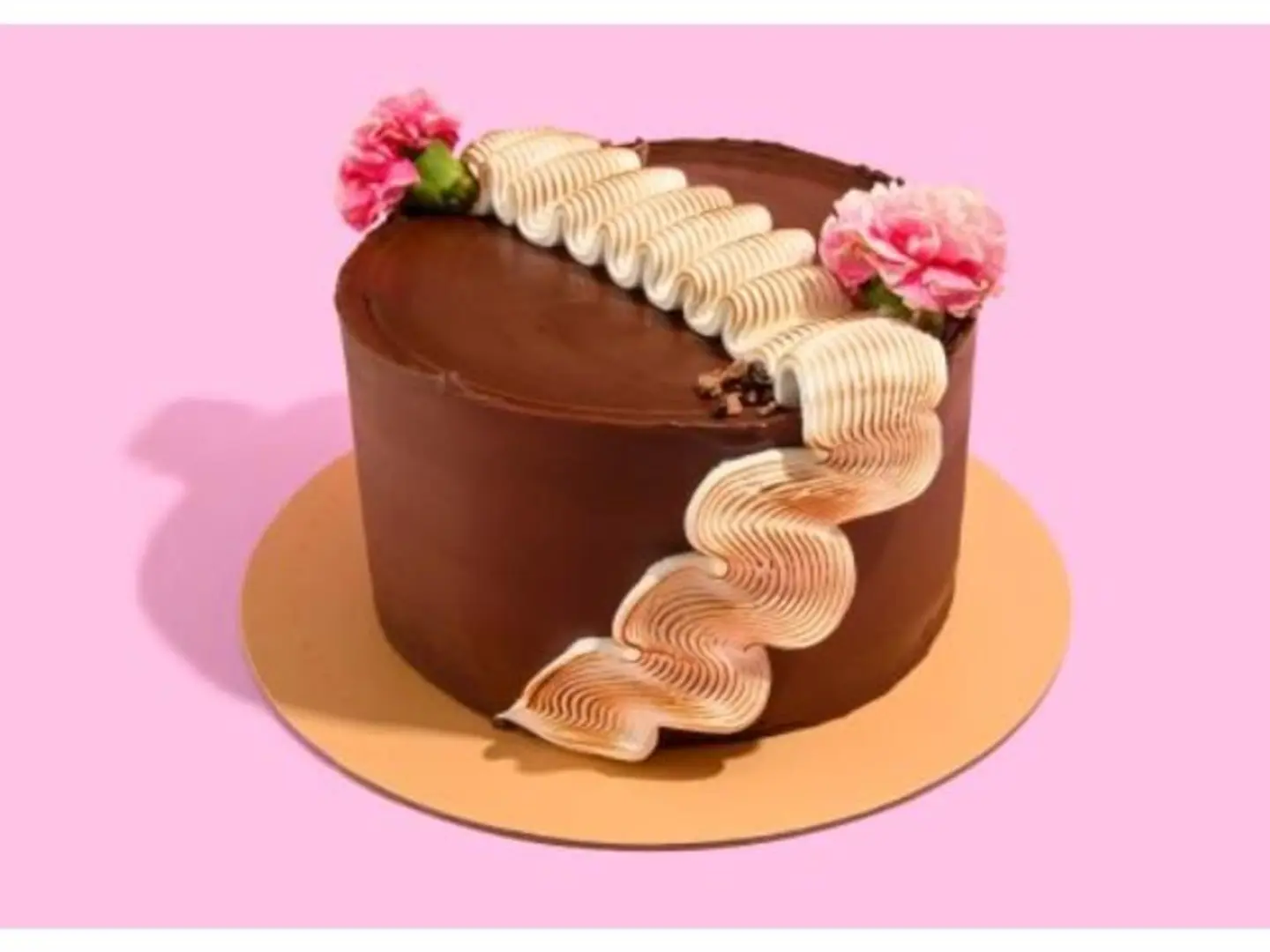 Large Chocolate Fudge Cake