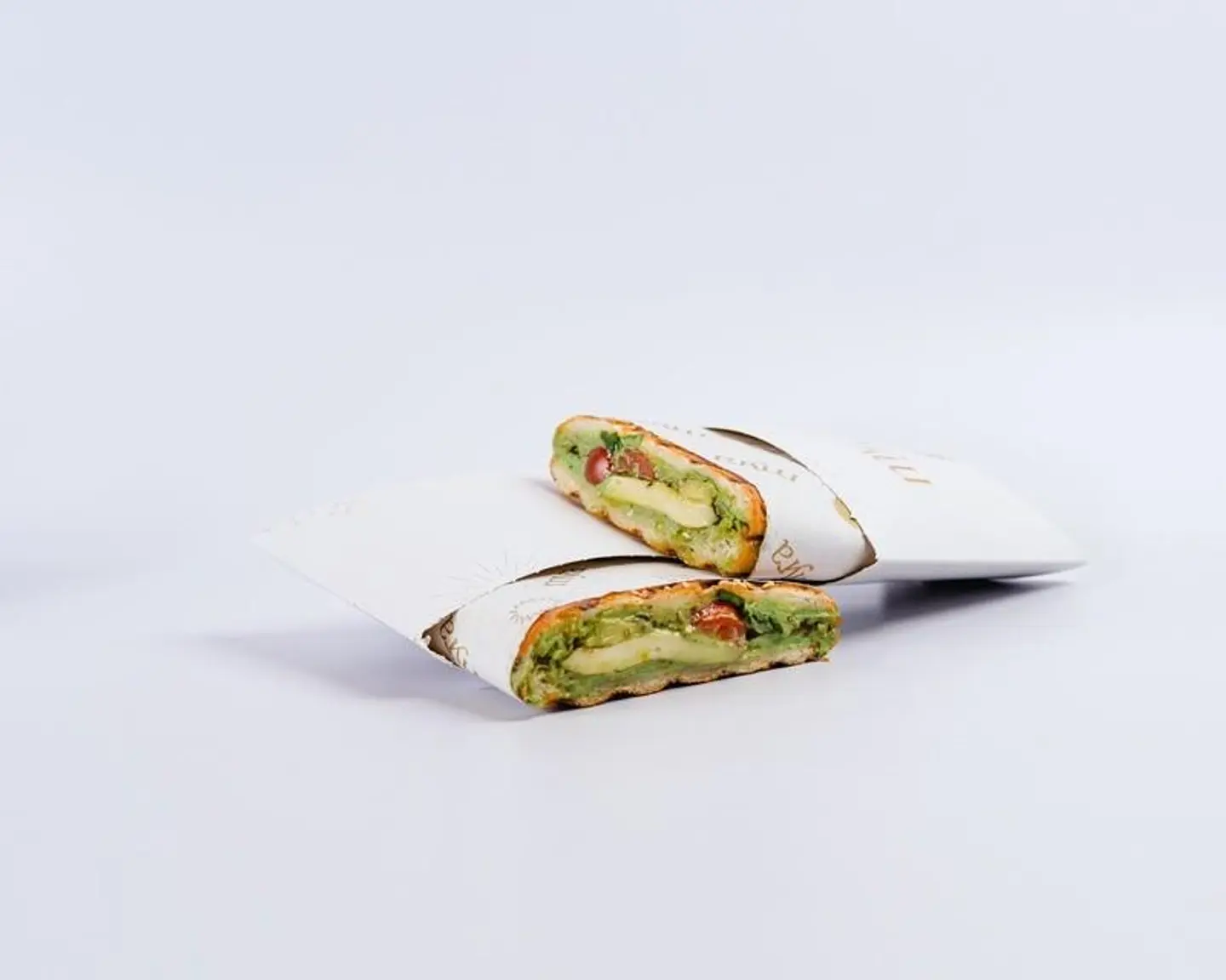 موزاريلا وافوكادو