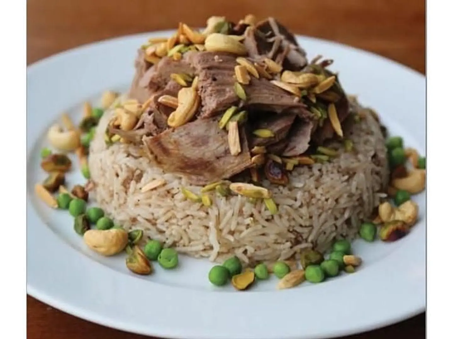 نصف خروف محشي