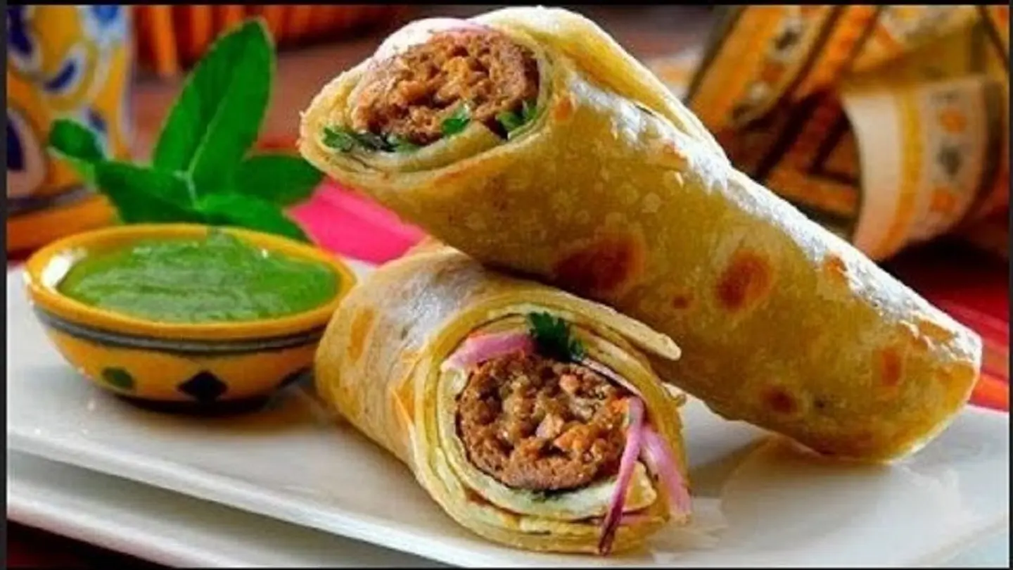 Chicken Reshmi Kabab Chatni Roll