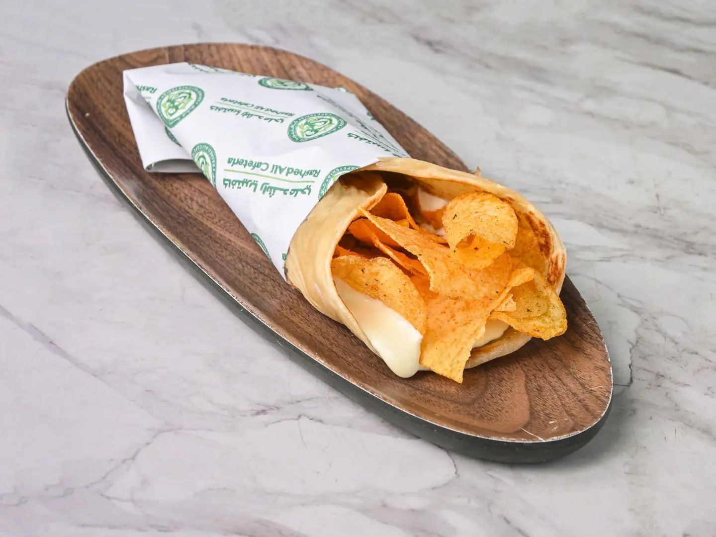 ساندويتش جبن عمان