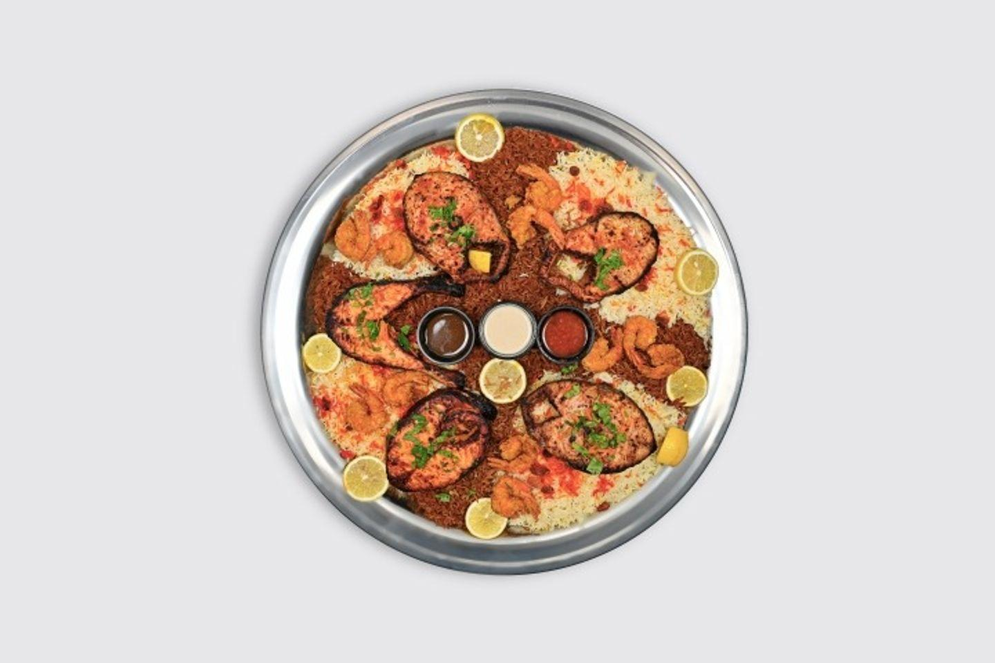 وجبه بحريه ٥ الى ٦ اشخاص