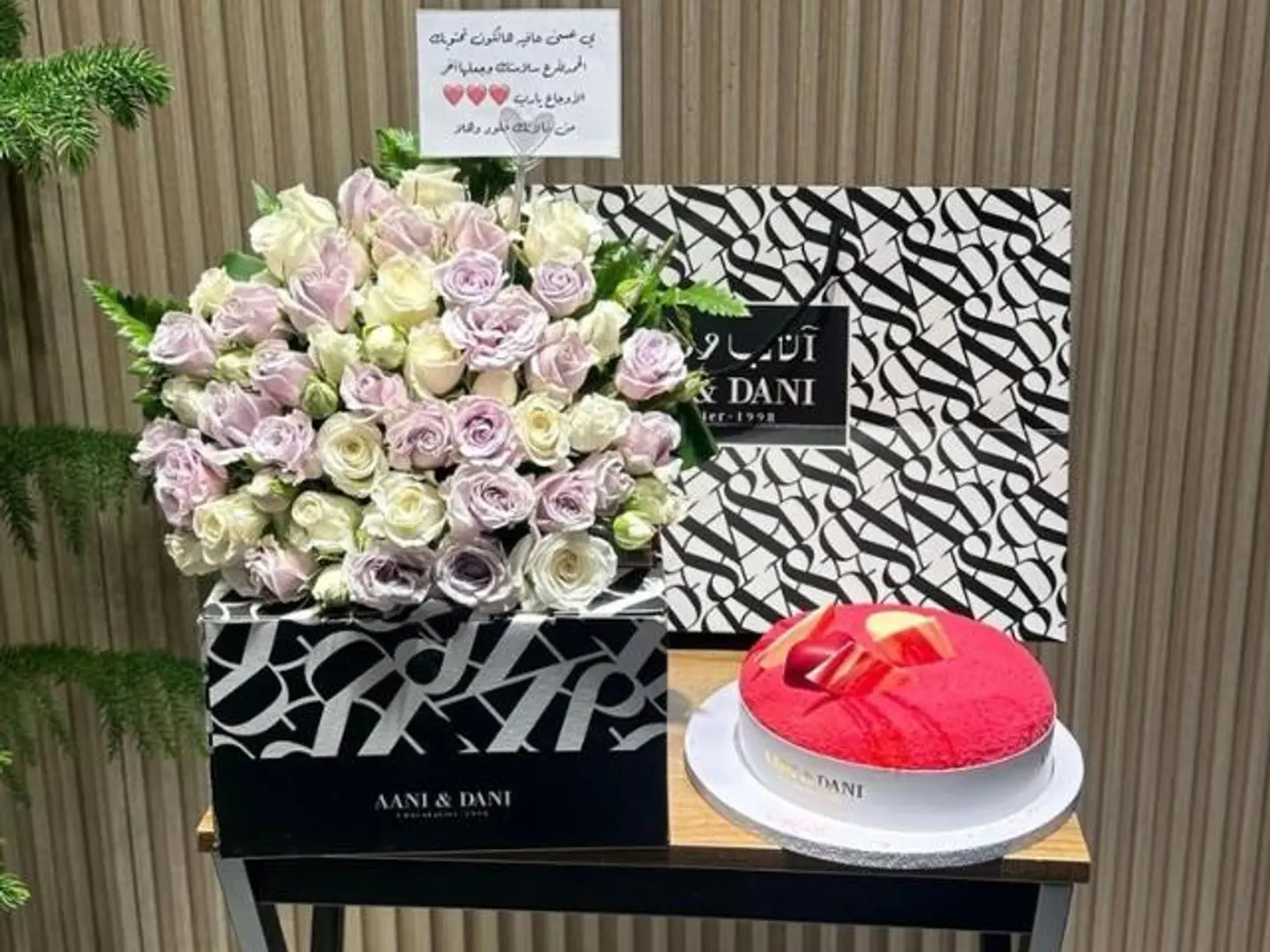 Elegant Rose Stand With Ani & Dani Cake