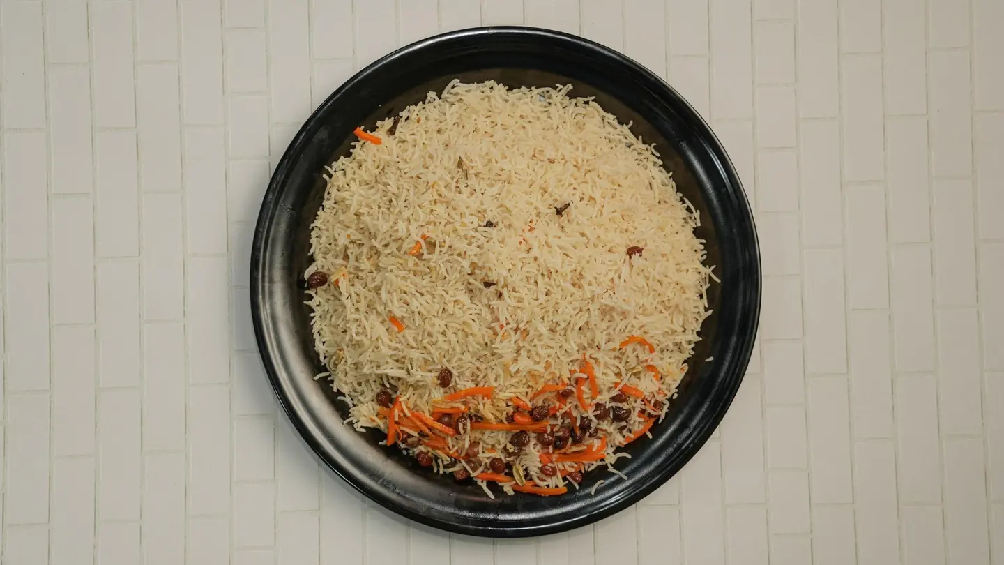 نفر رز بشاور