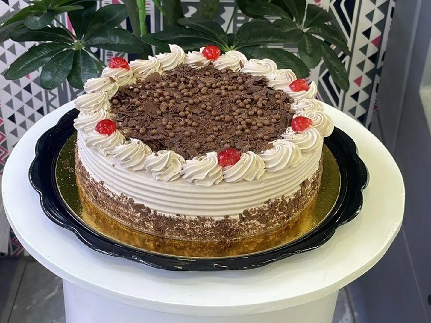 Medium Chocolate Cake With Cherries