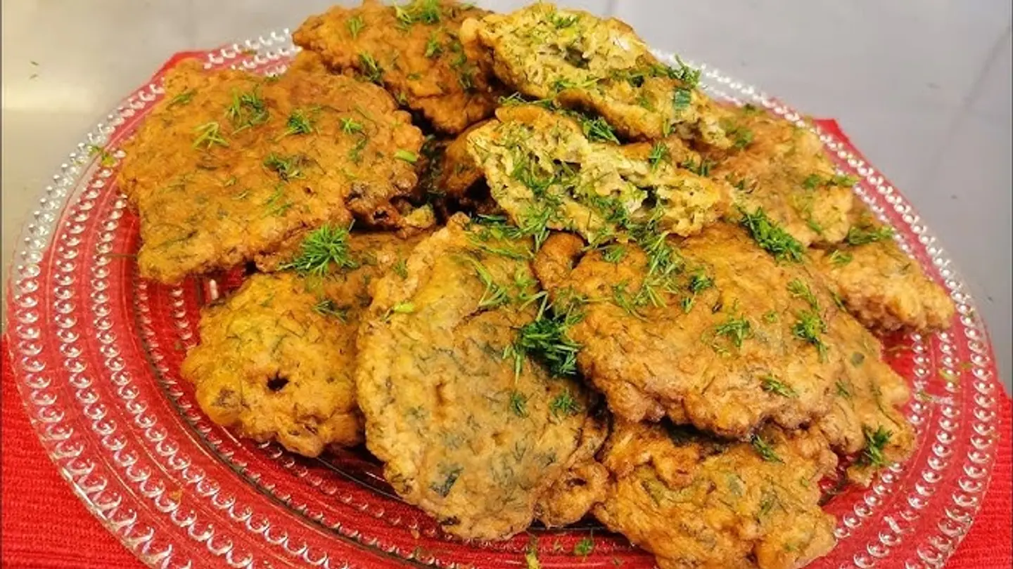 صحن عجة كبير