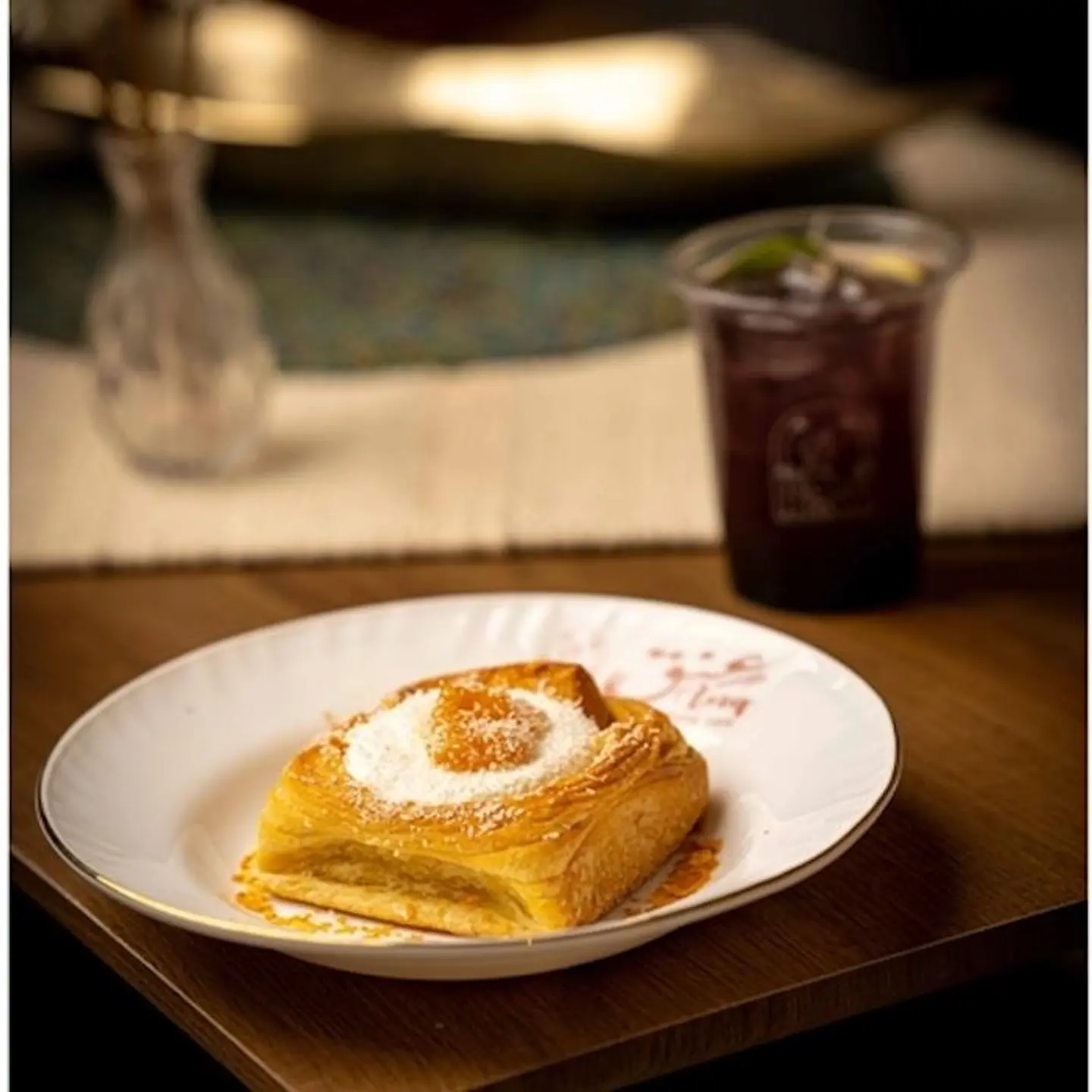 دانيش الفواكه واللبنه