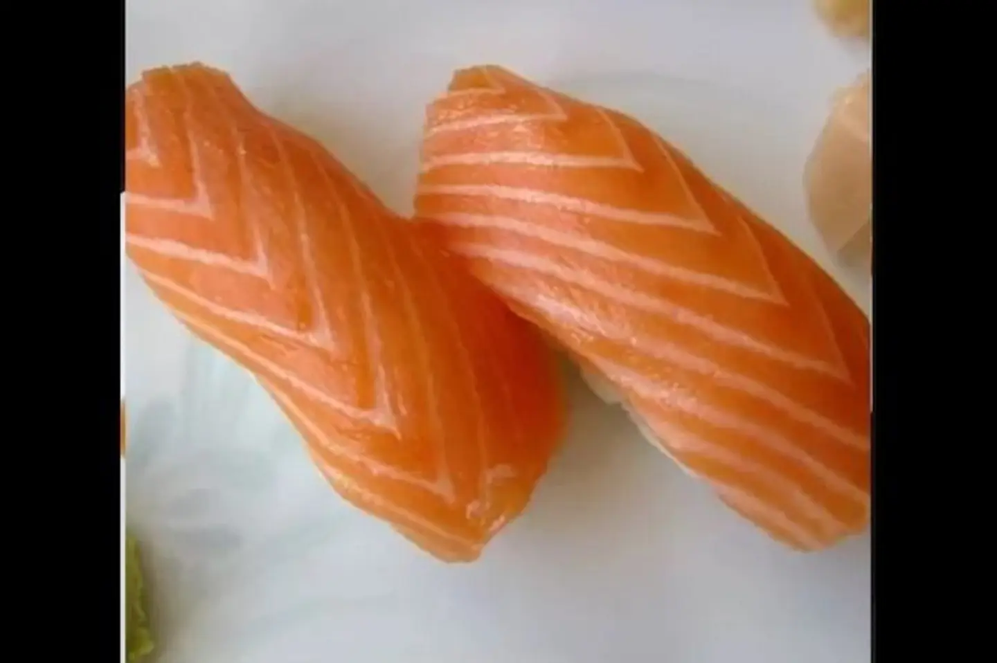 Salmon Nigiri