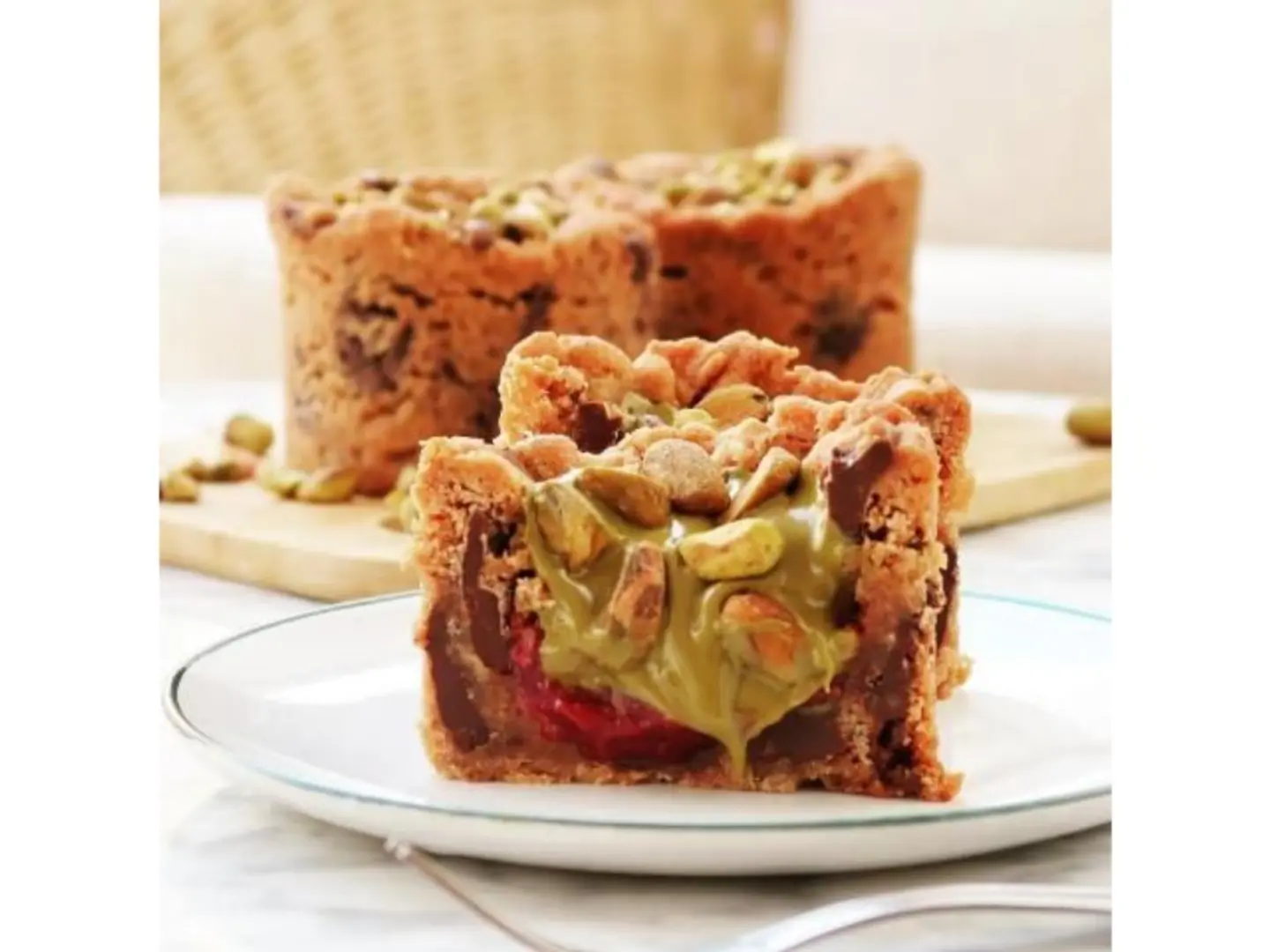 Cookie Shot Raspberry Pistachio