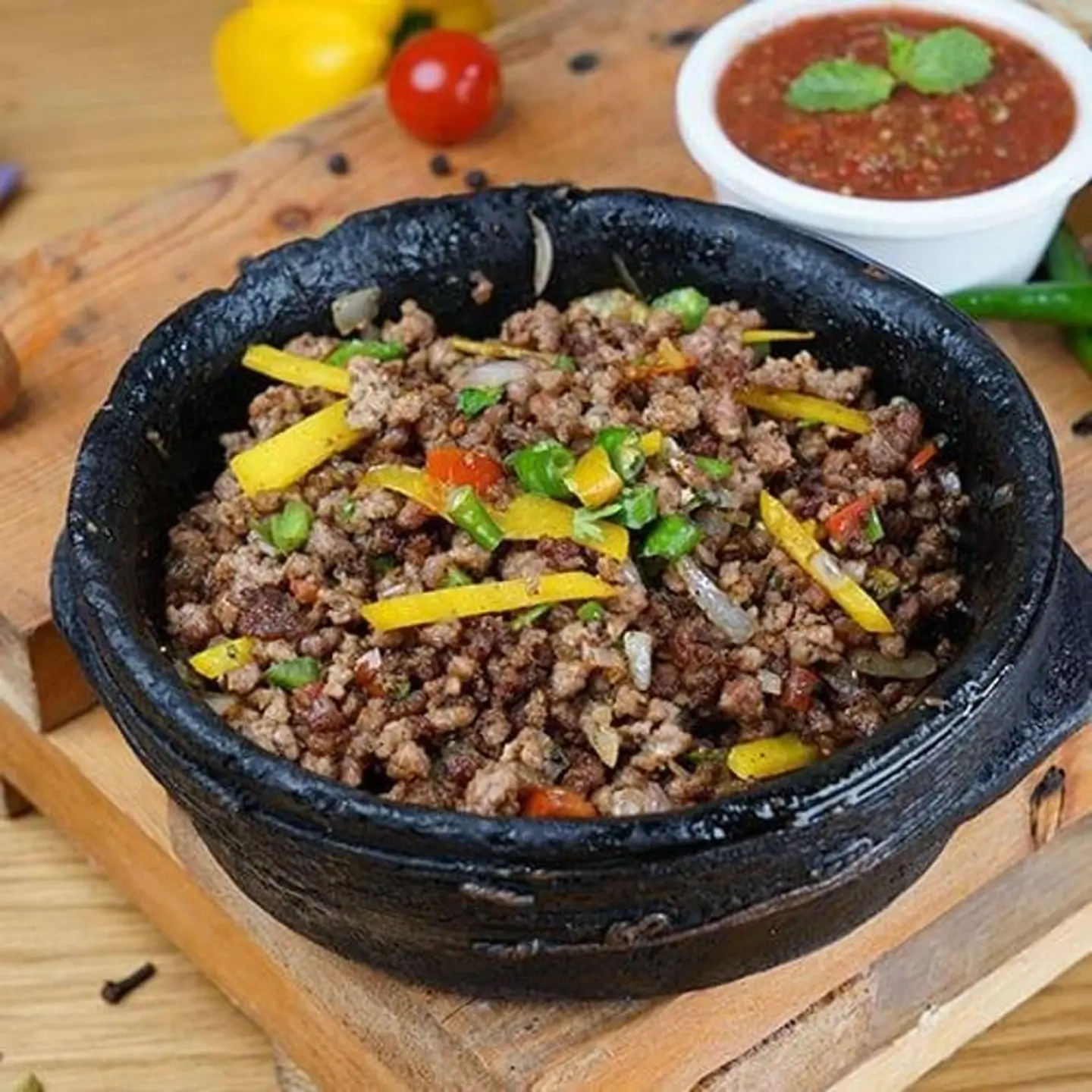 دقة لحم طازج