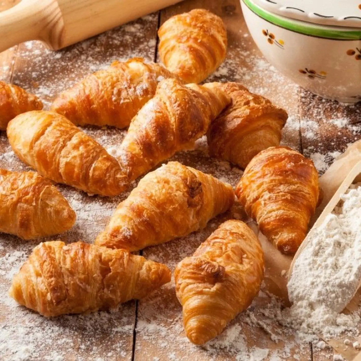 ميني كرواسون جبنة وسماق