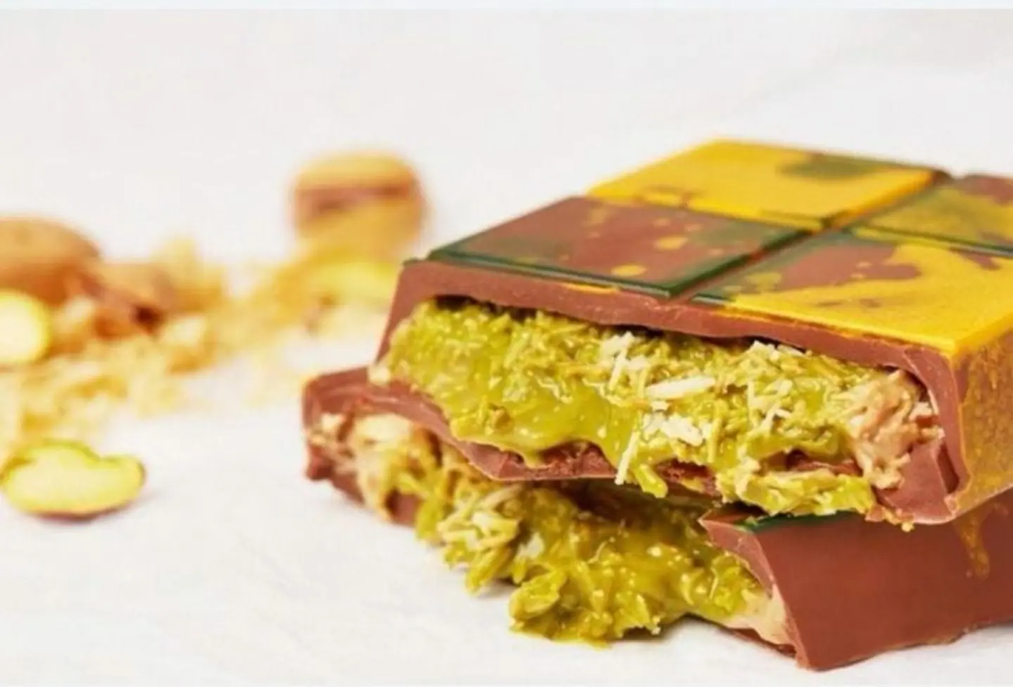 شوكلت هبة دبي