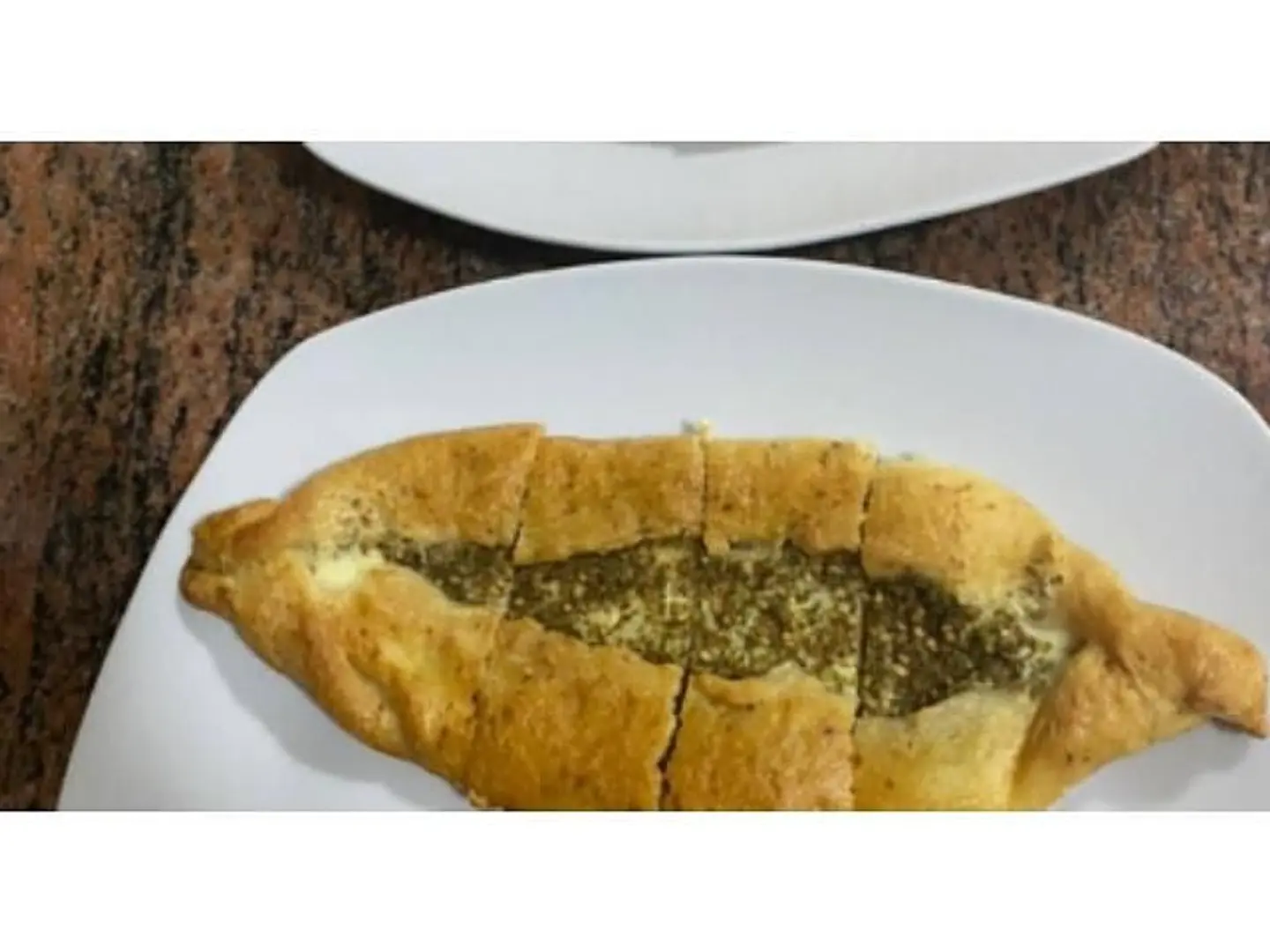 لبنة بالزعتر