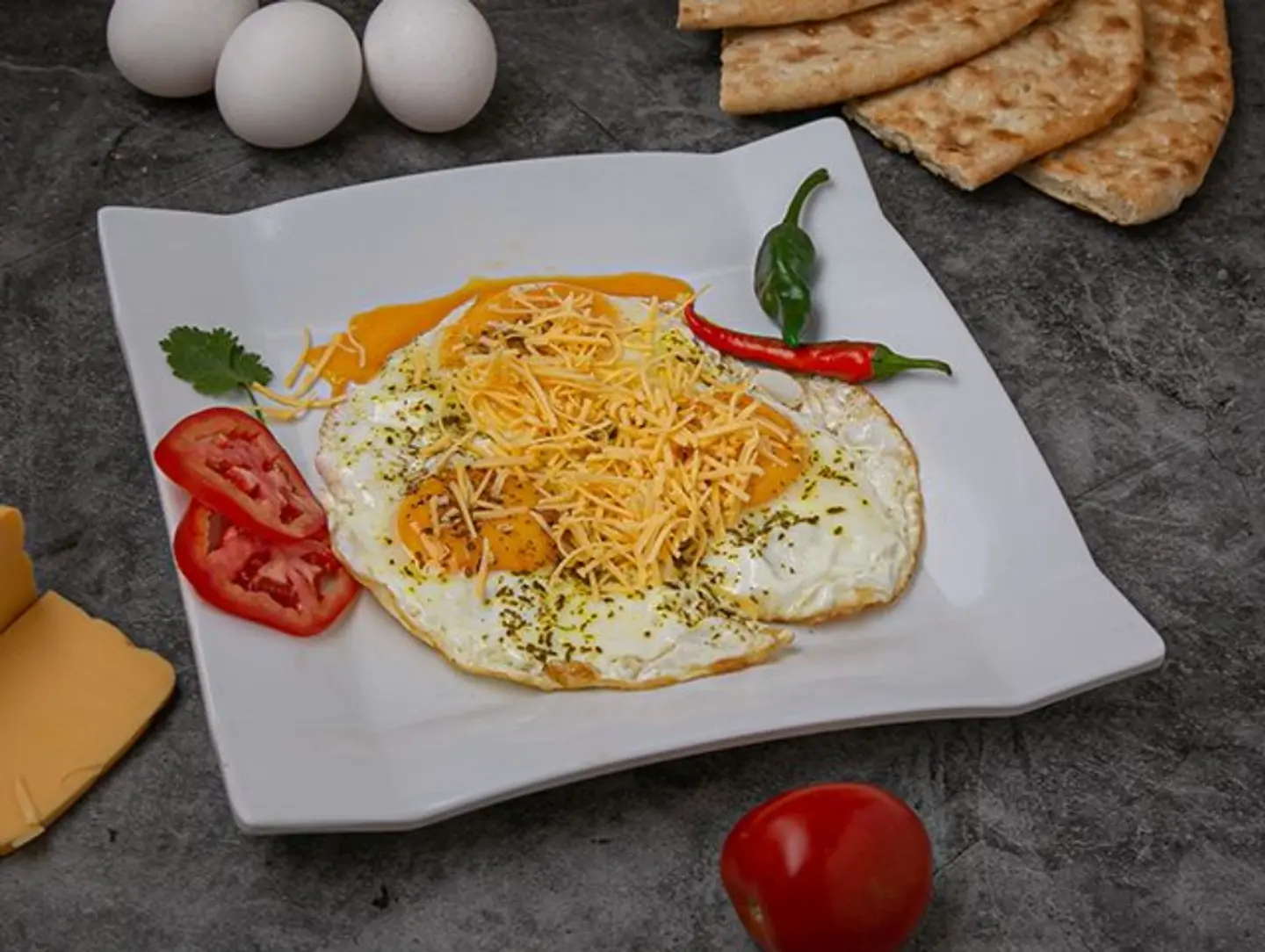 بيض عيون جبن سائل