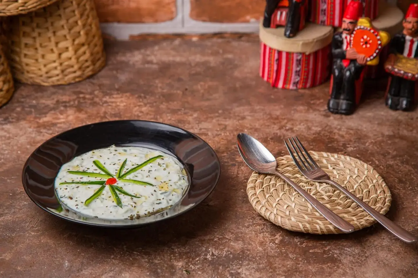 سلطة الزبادي
