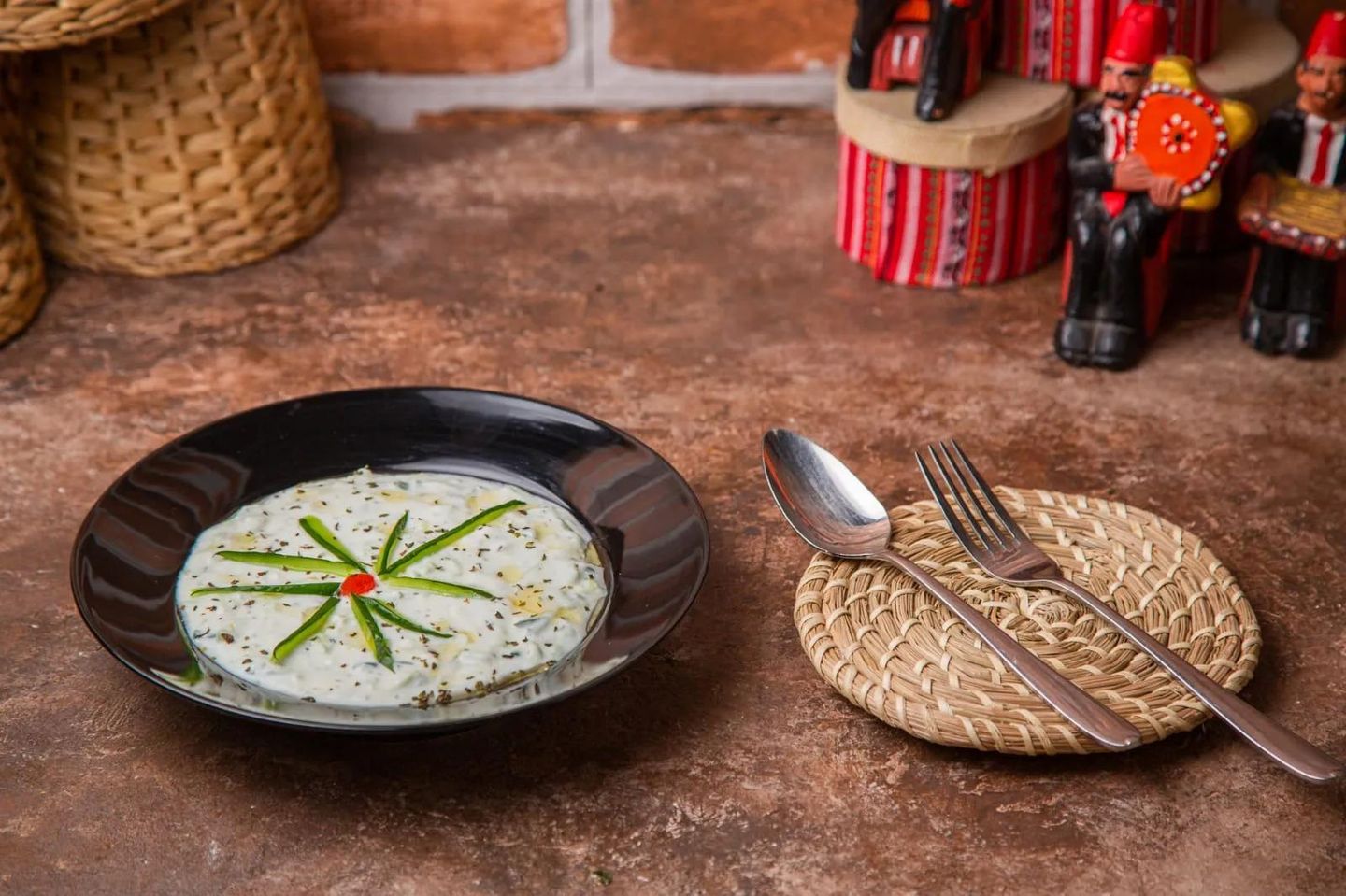 سلطة الزبادي