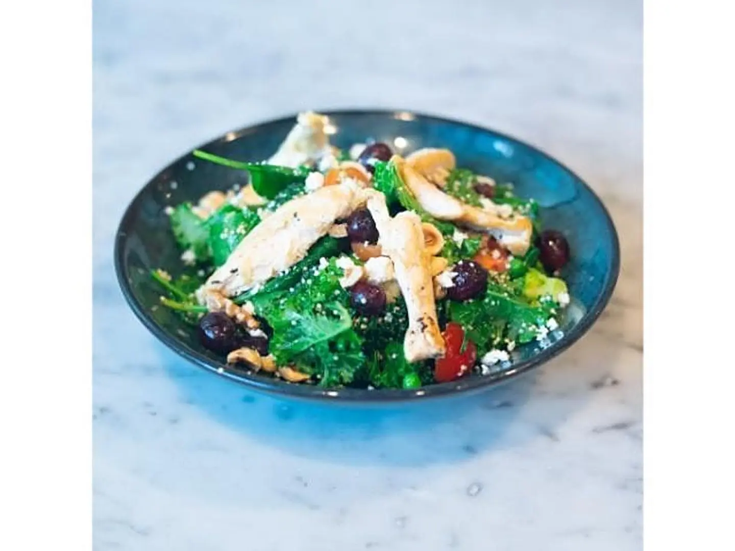 سلطة السوبر فود بالدجاج