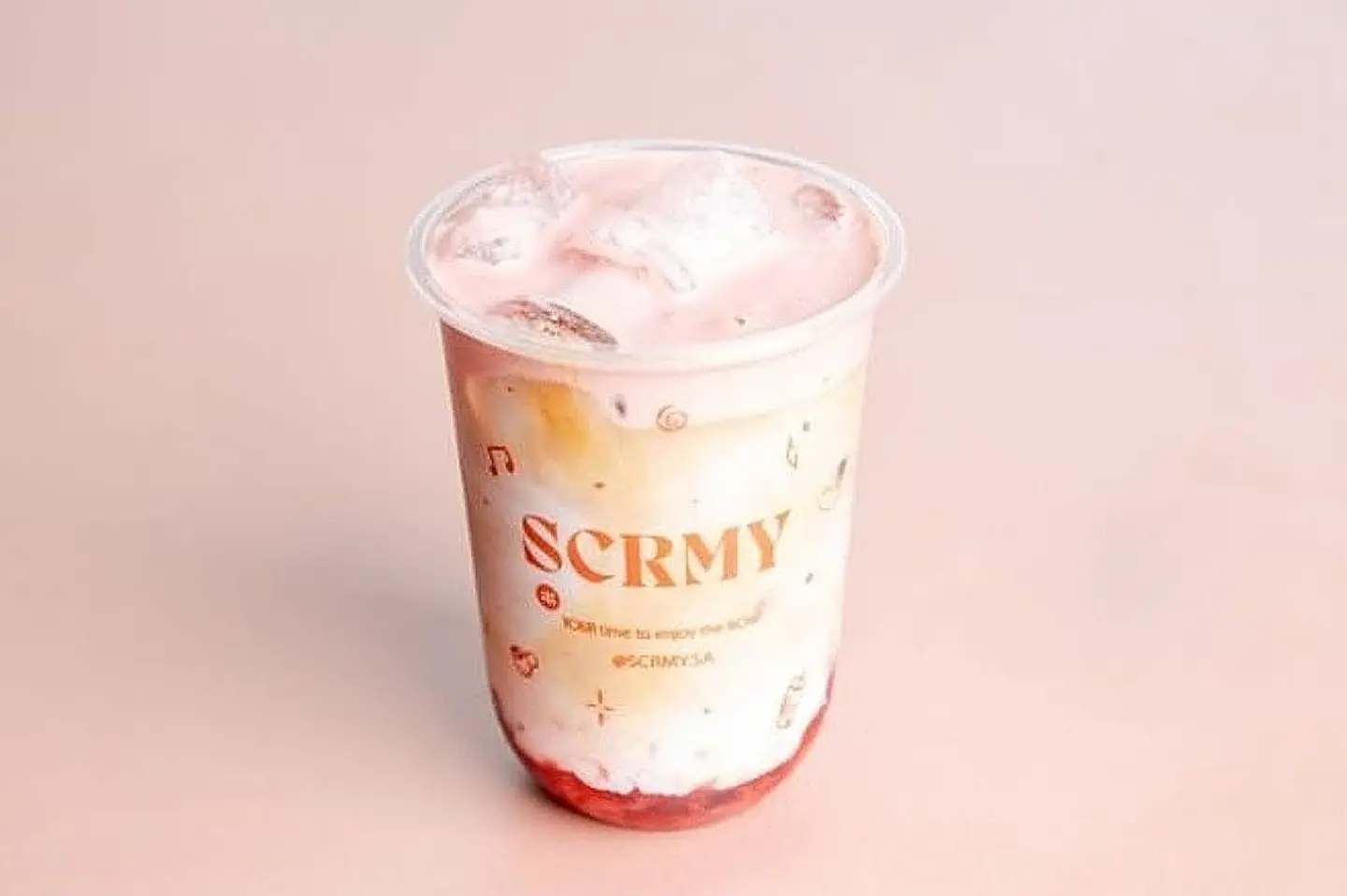 Ice Strawberry Latte