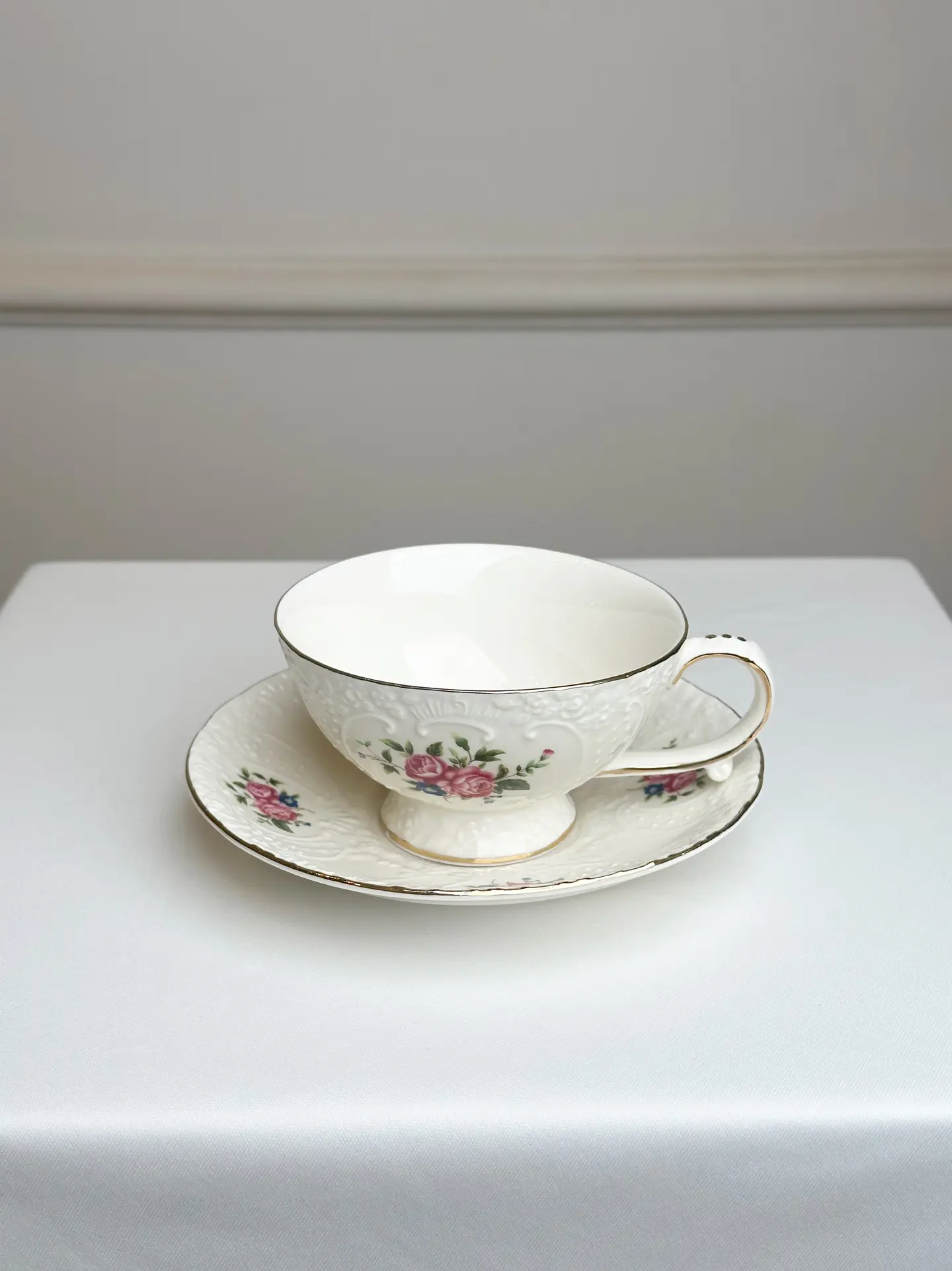 كوب بنقش زهور