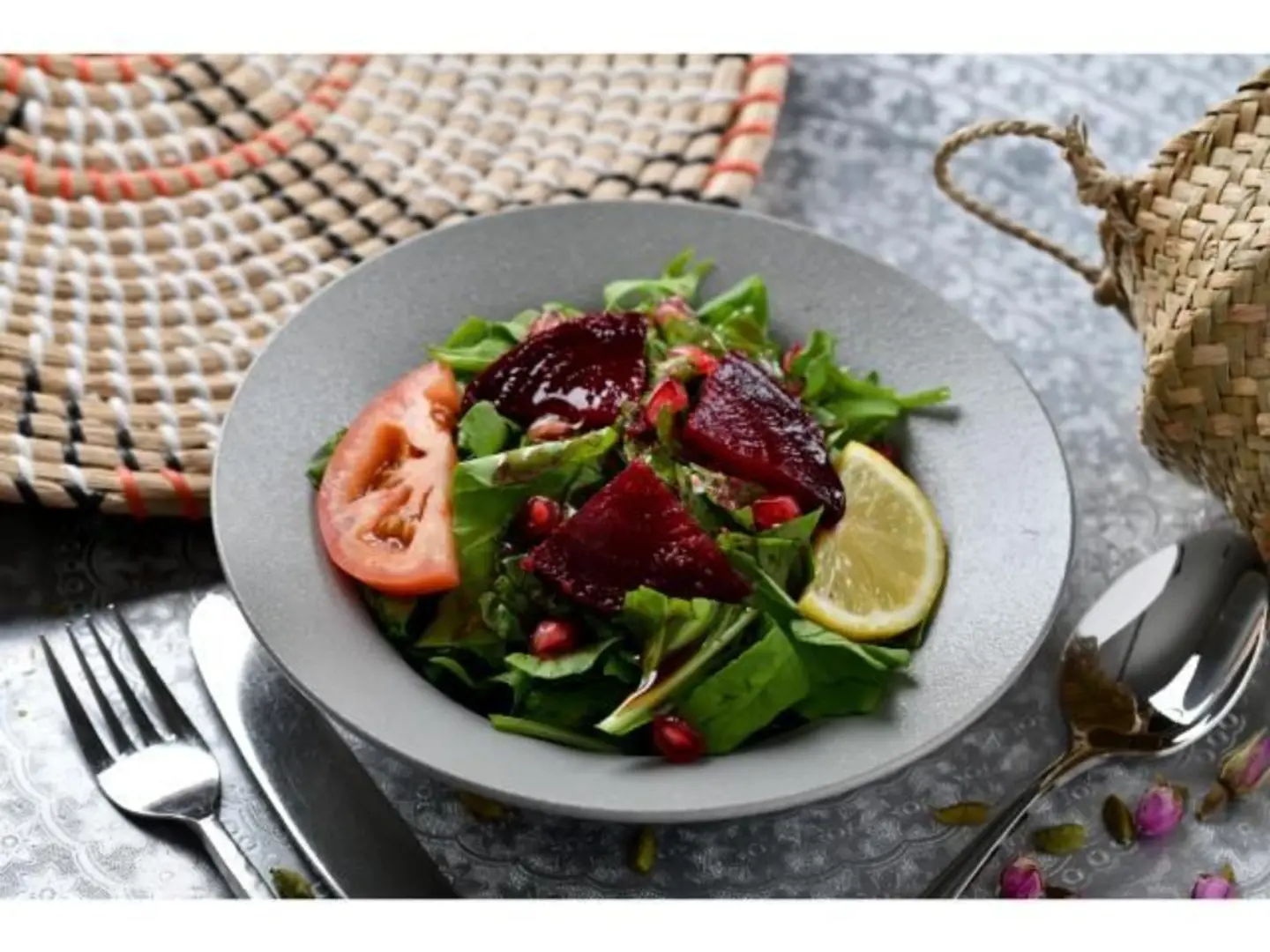 سلطة جرجير شمندر