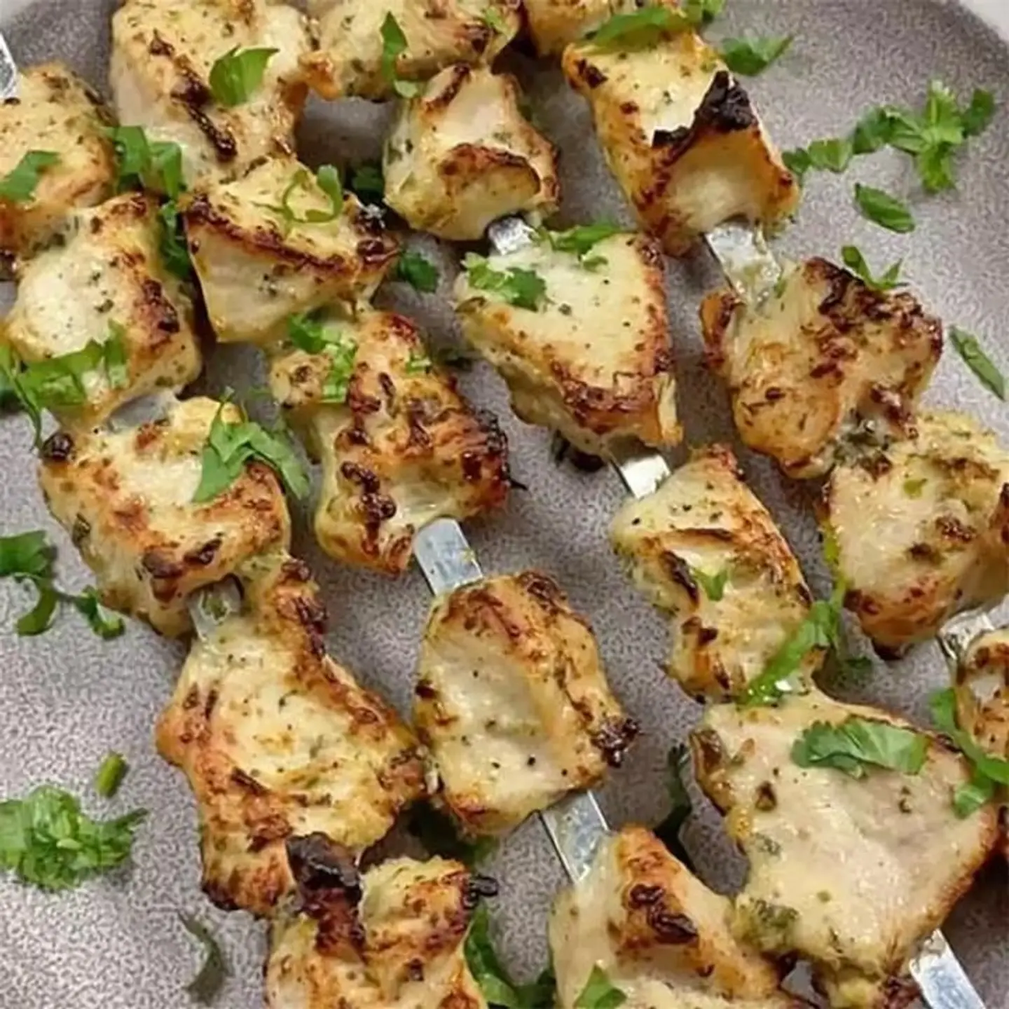8 Pieces Chicken Malai Tikka