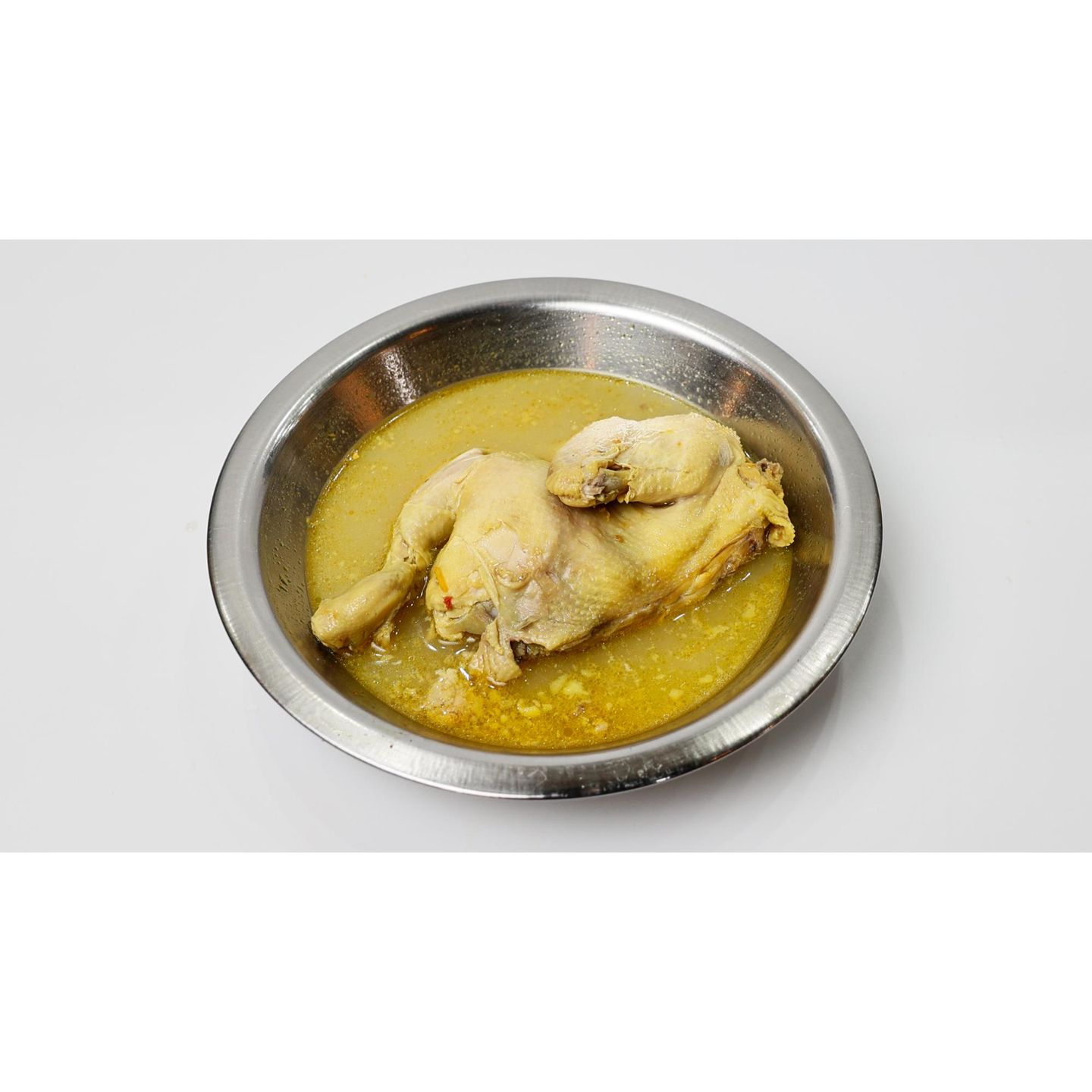 دجاج مسلوق