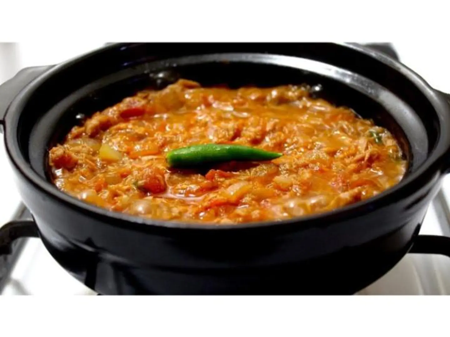 فول بالتونة