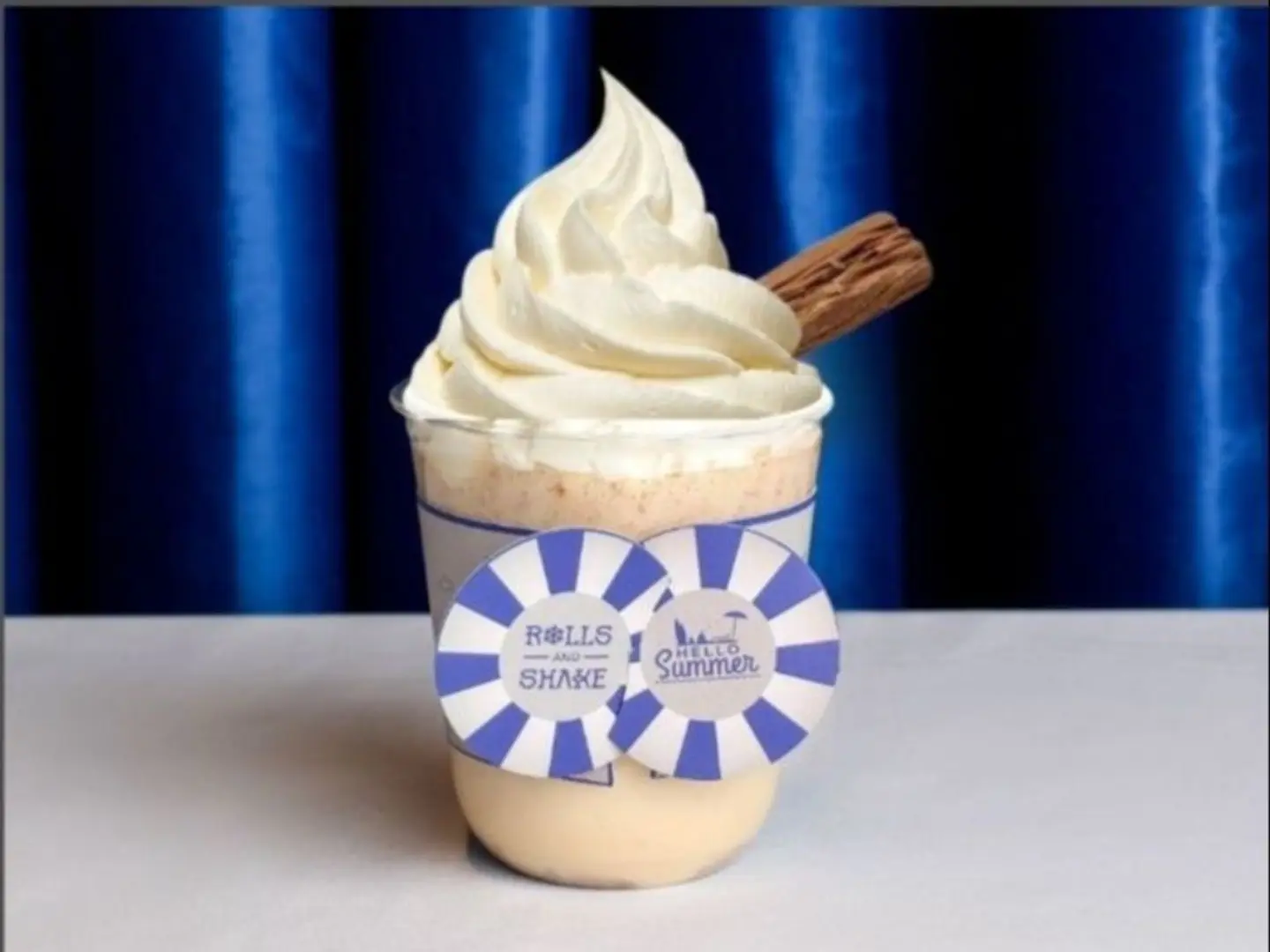 ميلك شيك فليك