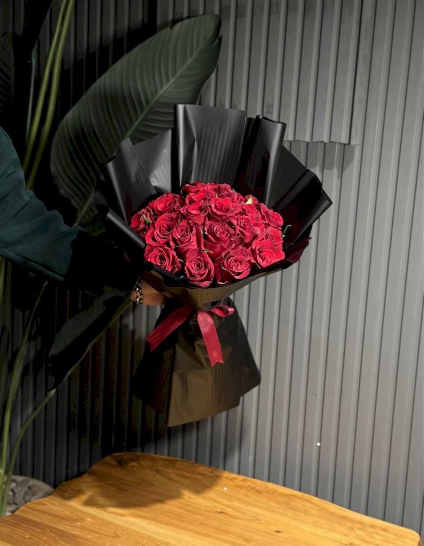 Black Wrapping Rose Bouquet