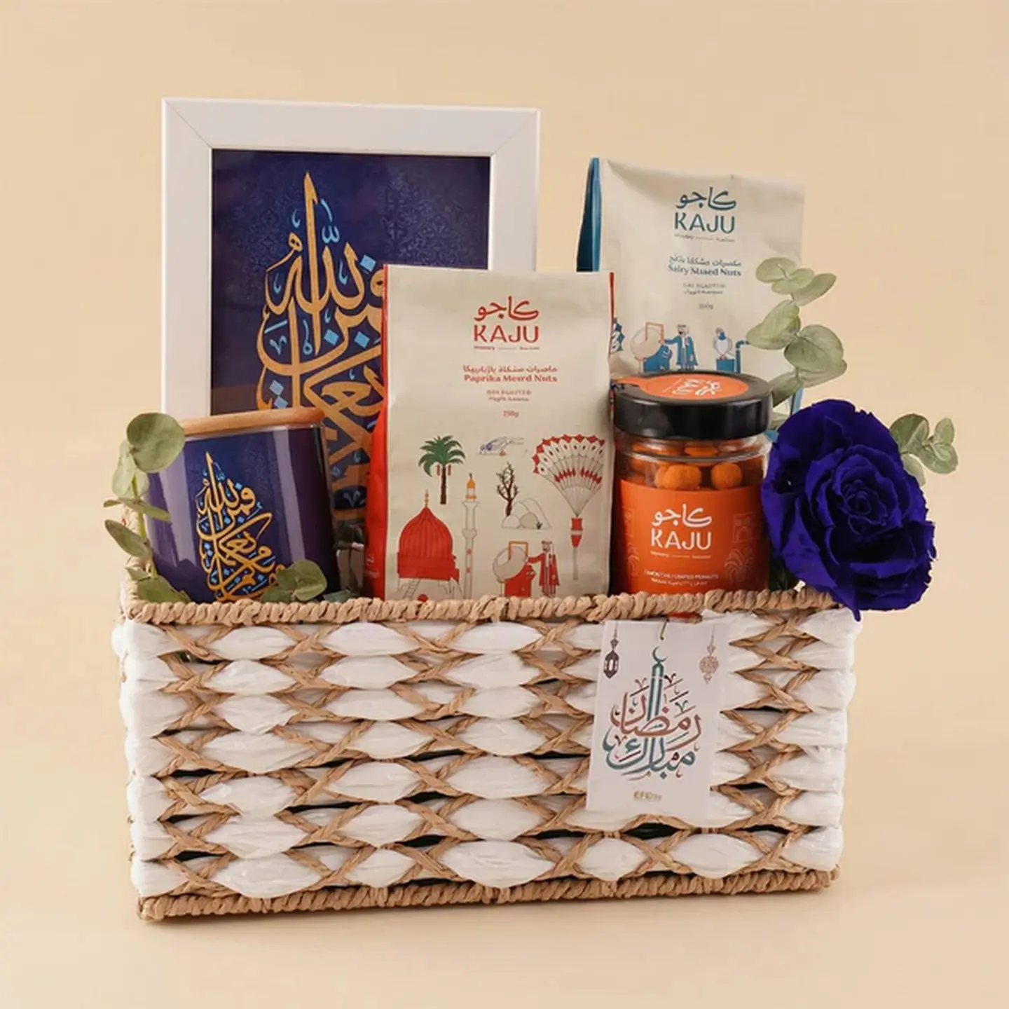 Luxury Ramadan Kaju Basket With Forever Rose