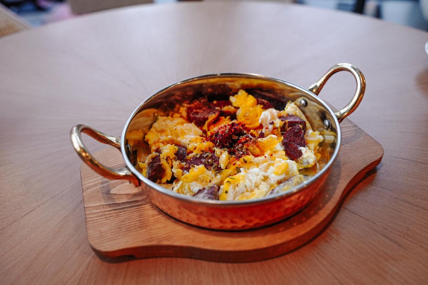 Eggs With Turkish Sucuk