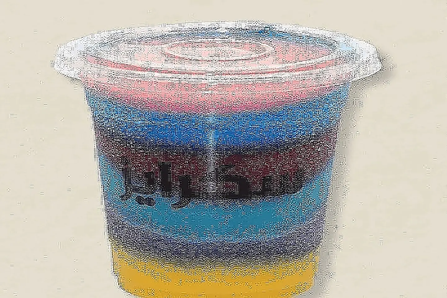 توت و فراولة