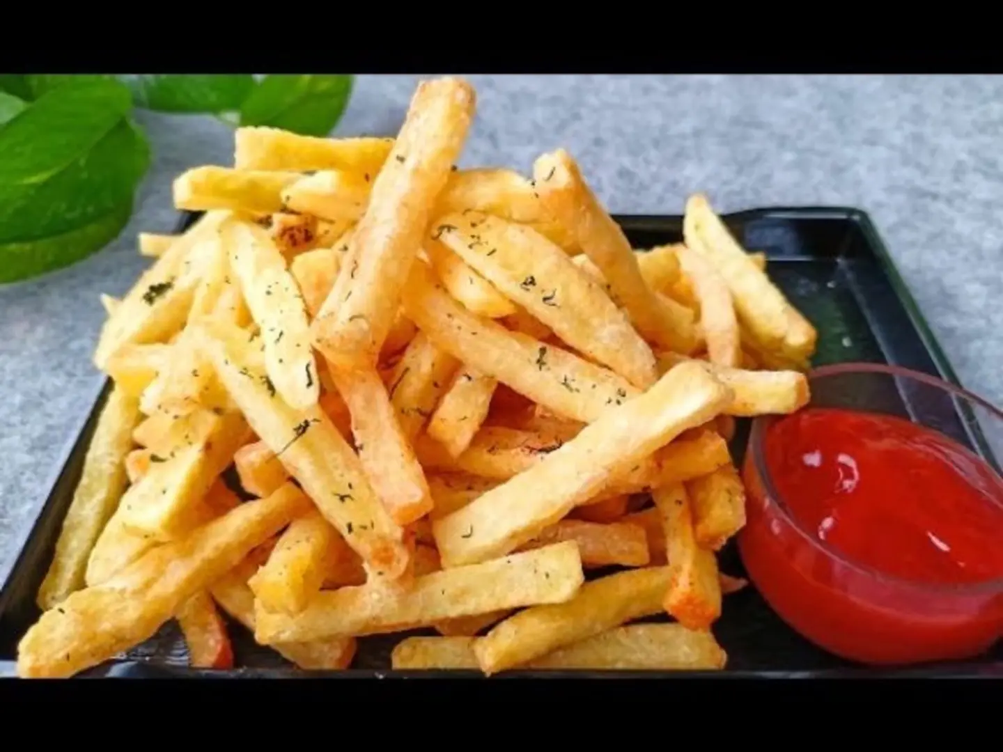 ‏بطاطس مقلي