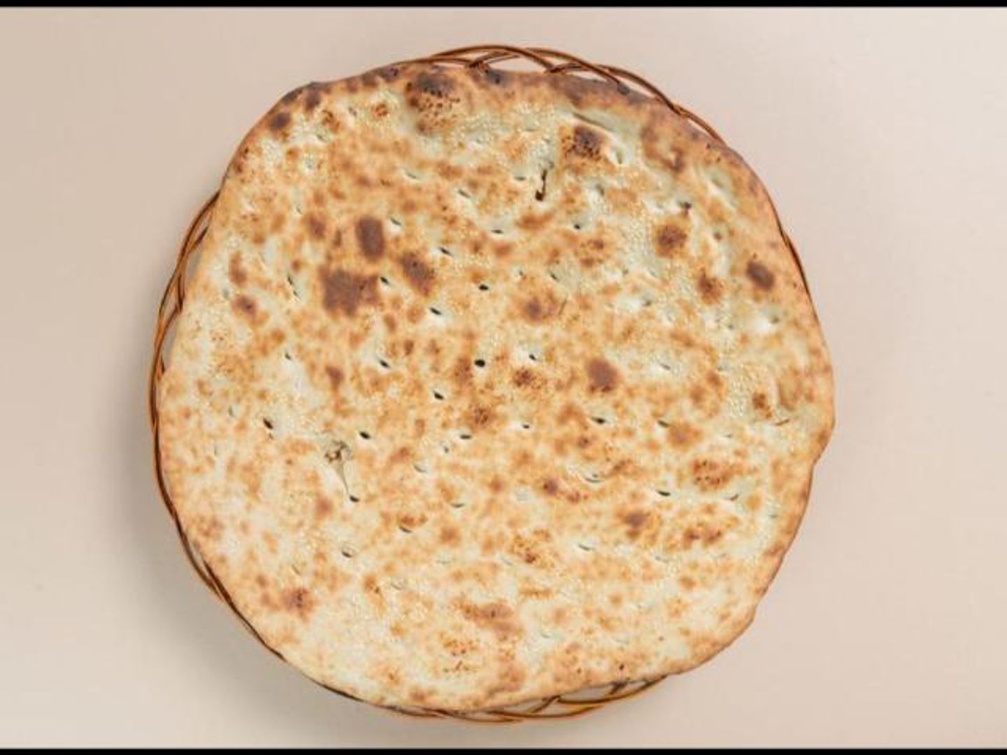 تميس بالجبنة والخضار