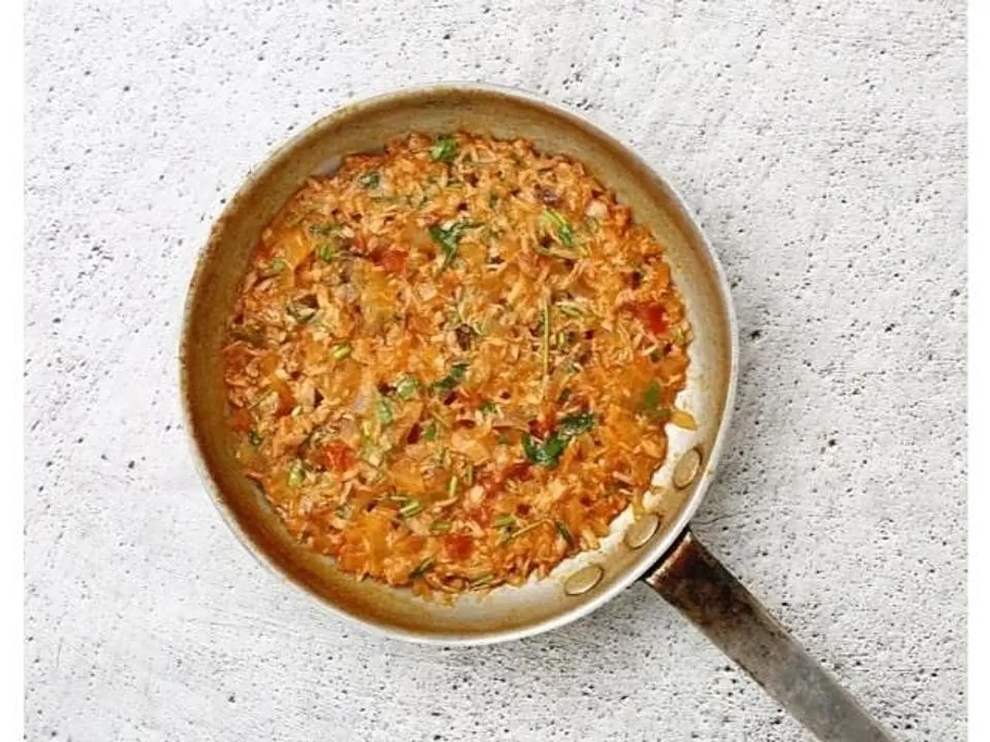 فاصوليا بالتونة