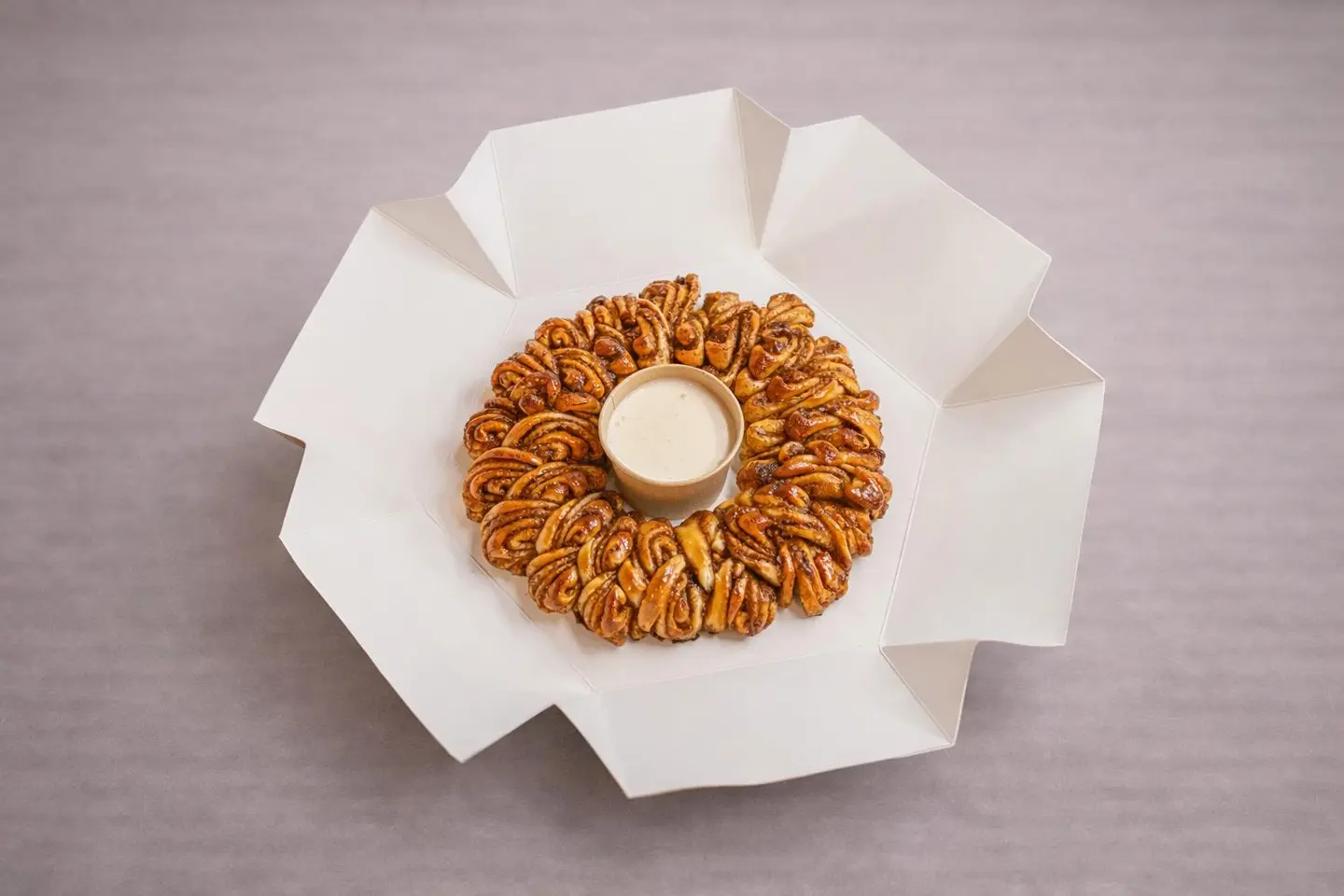 Fal Rolls With Fal Sauce