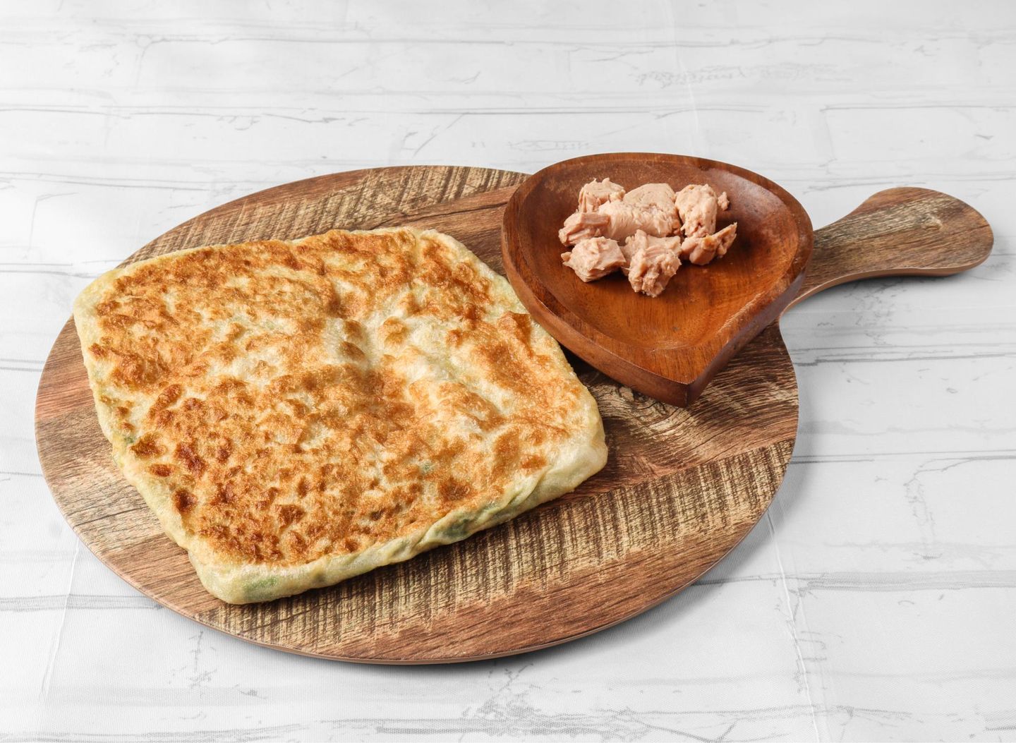 مطبق تونة